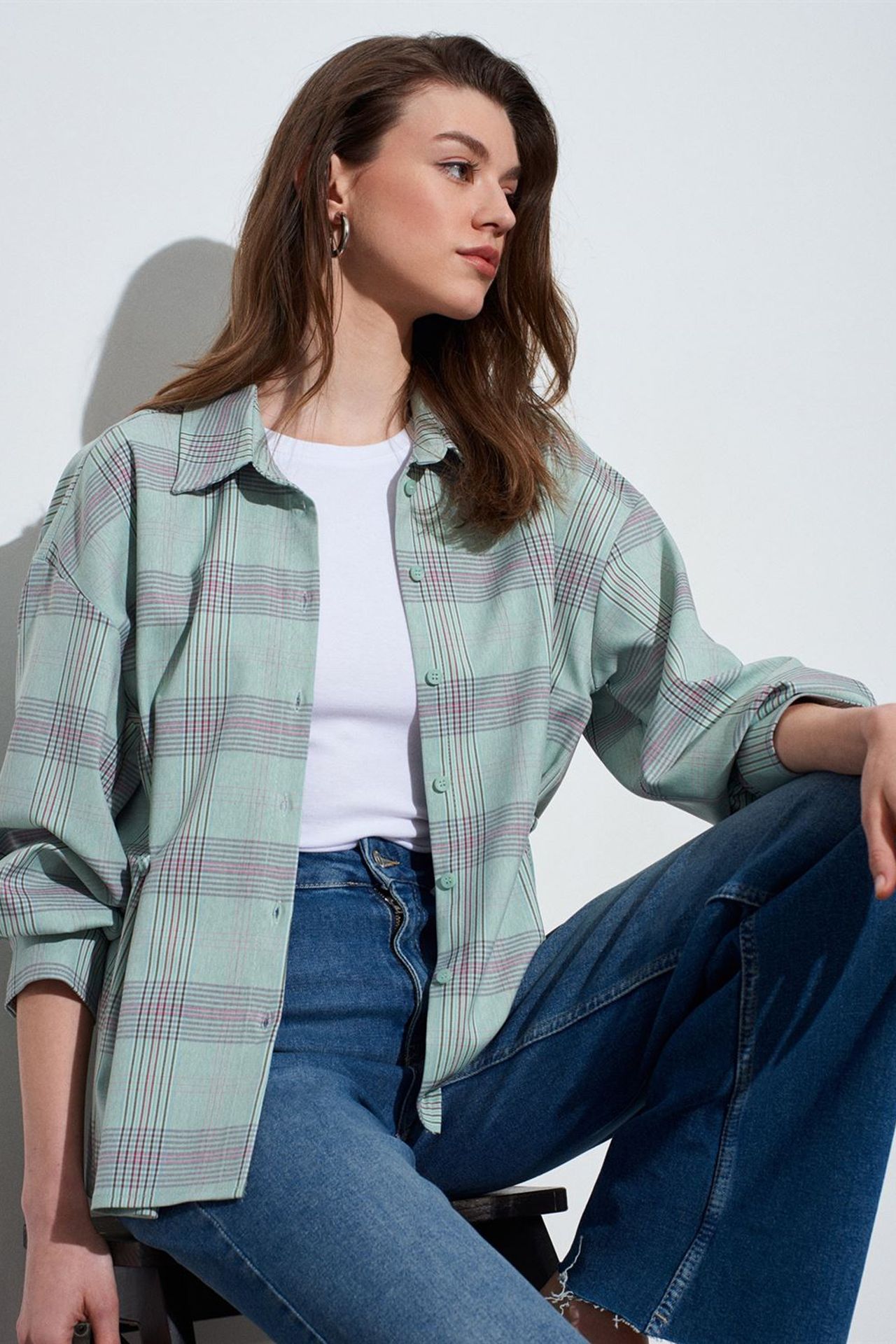 DILVIN Oversized Plaid Woven Shirt 1
