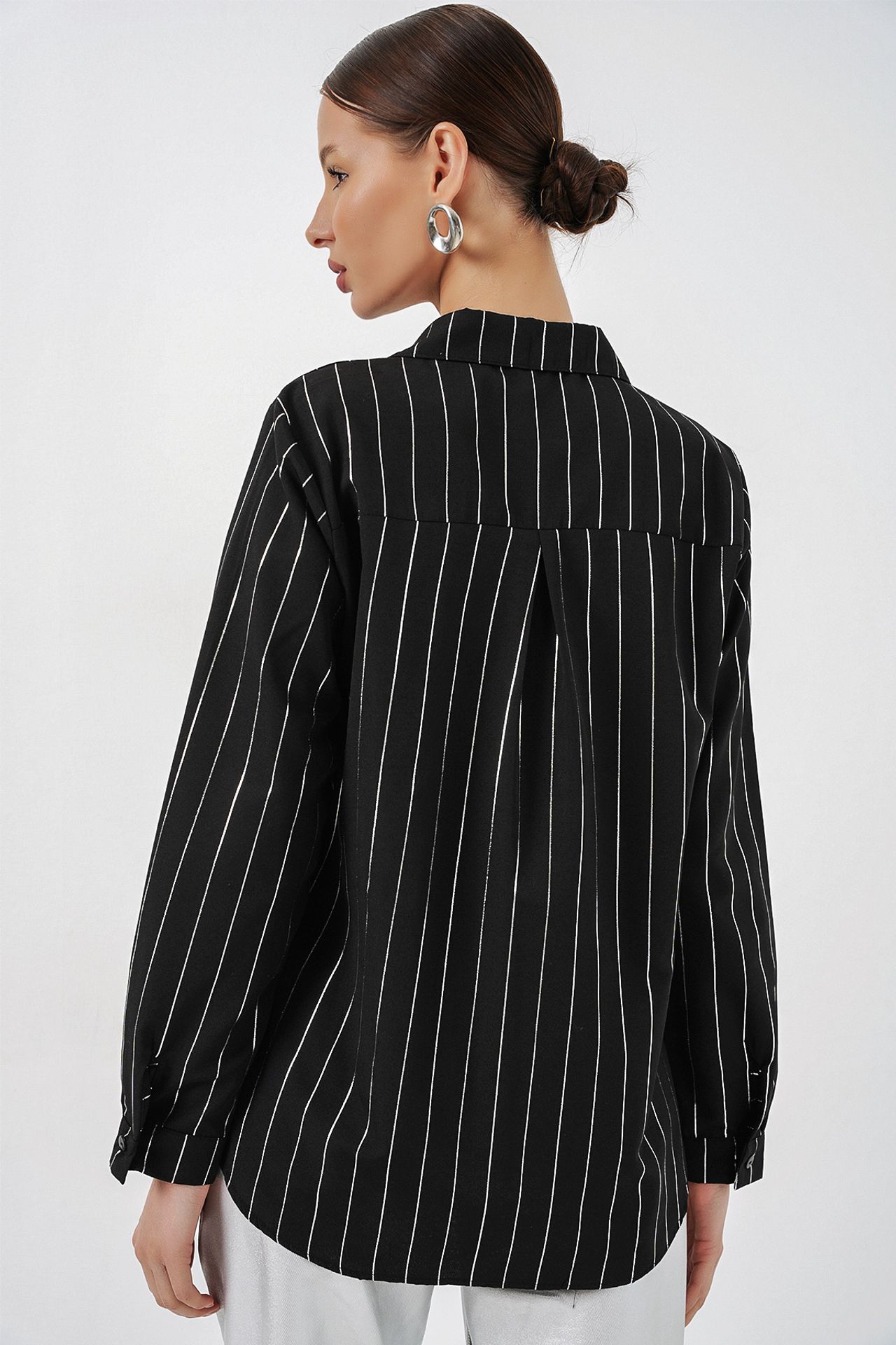 BDART Oversized Abstract Print Button-Front Shirt 5