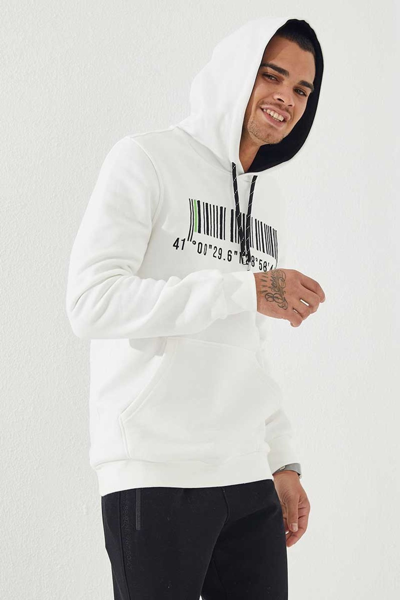 TOMMY Printed Hooded Sweatshirt 6