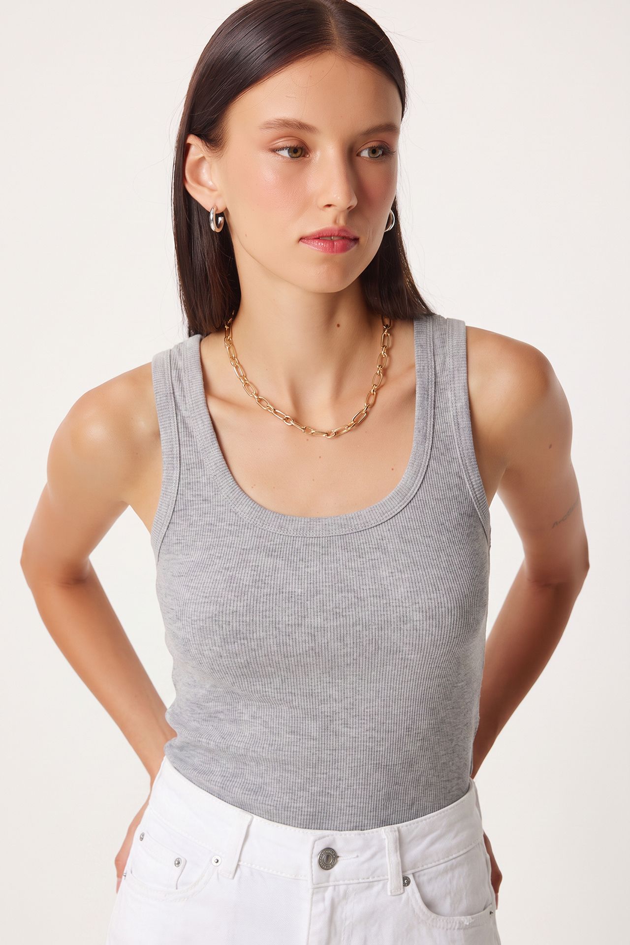 ISTANBUL Fitted U Collar Knitted 2- Pack Tank Top 6