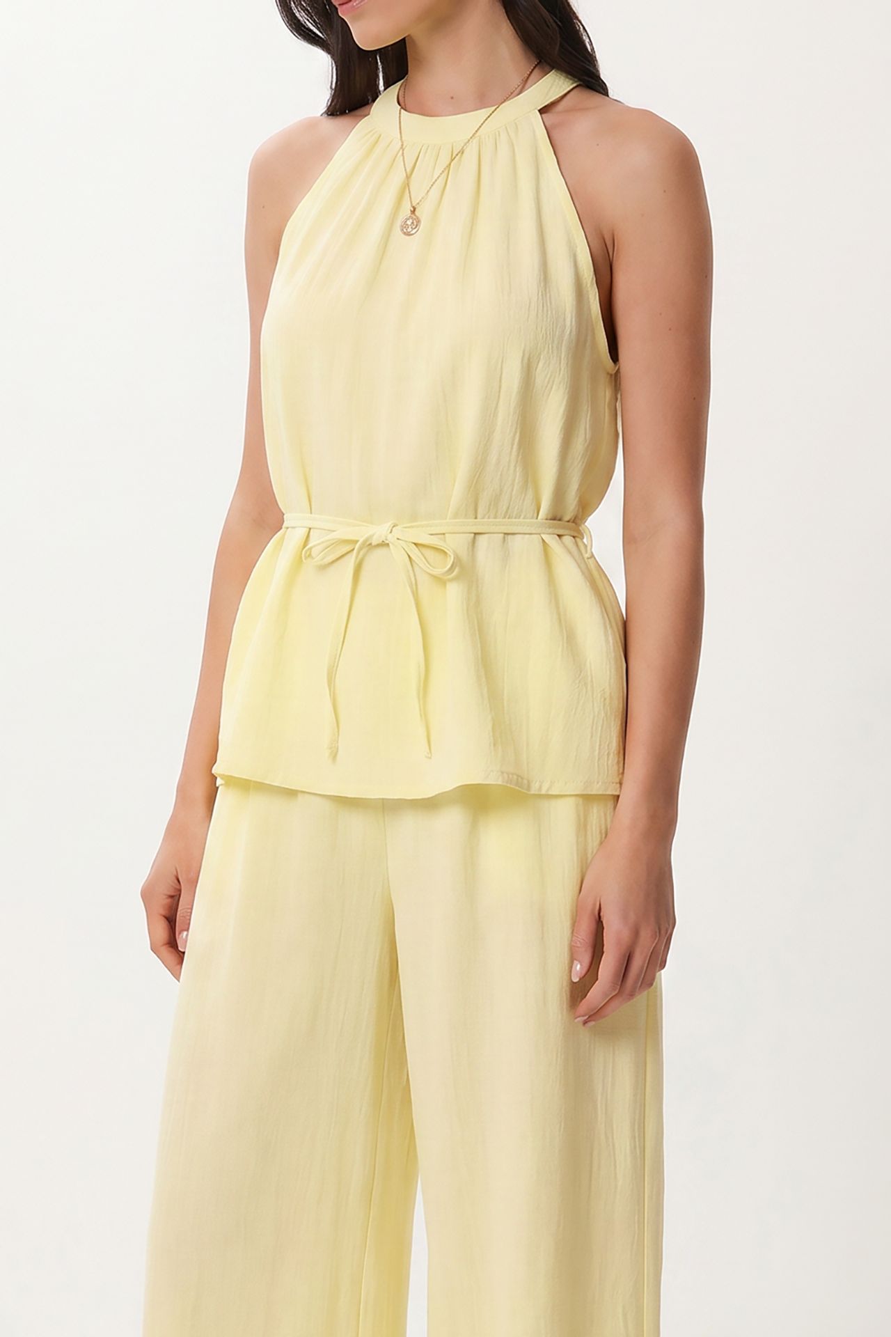 ISTANBUL High Waist Halter Neck Two-Piece Coordinated Set 4