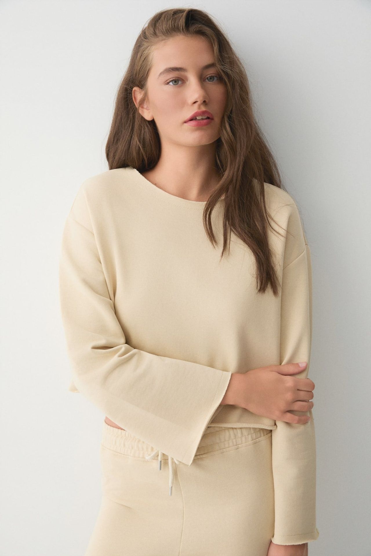 ETHIQUET Wide Crew Neck Wide Leg 2-Piece Set 2
