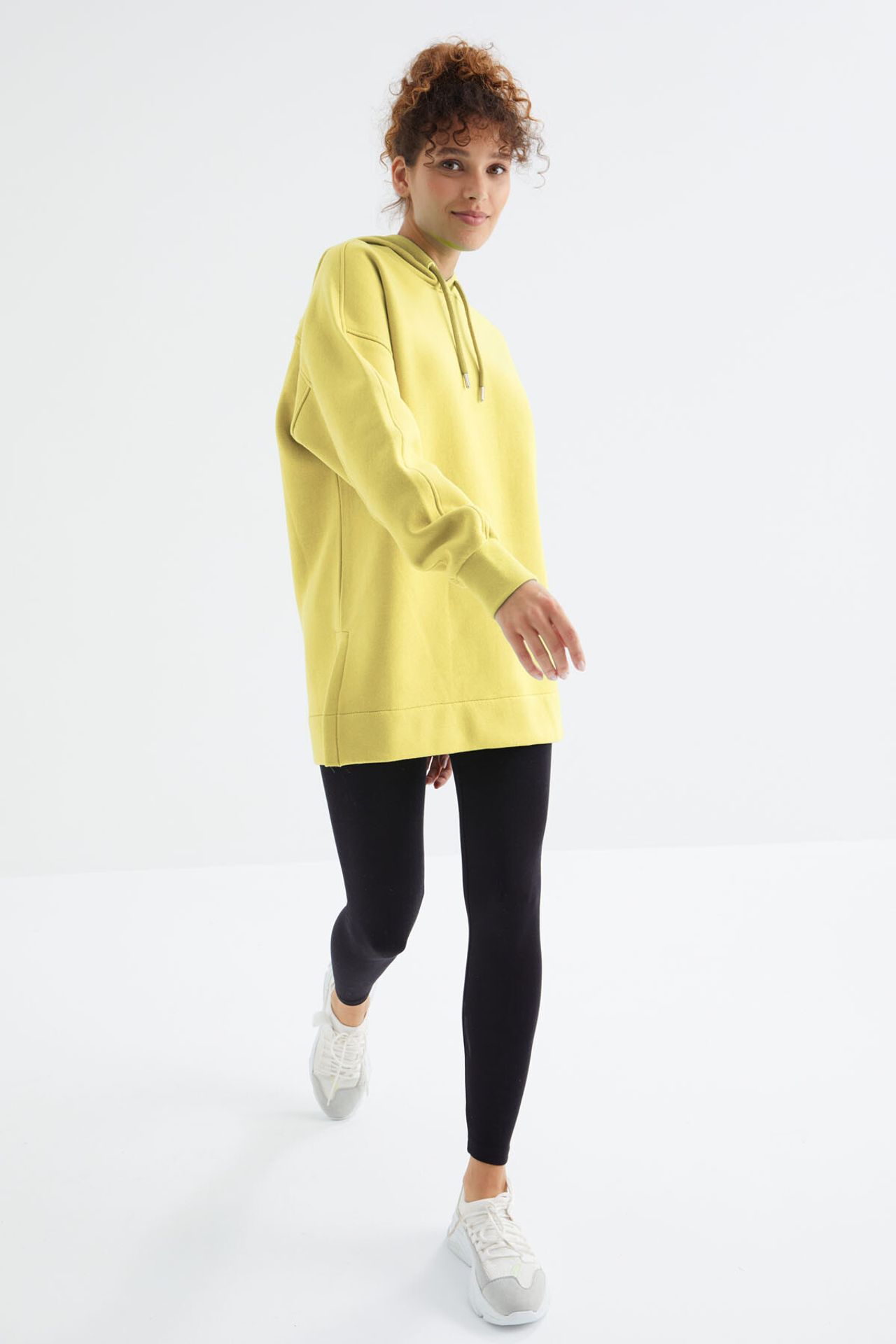 TOMMY Oversized Hooded Sweatshirt With Pocket 2