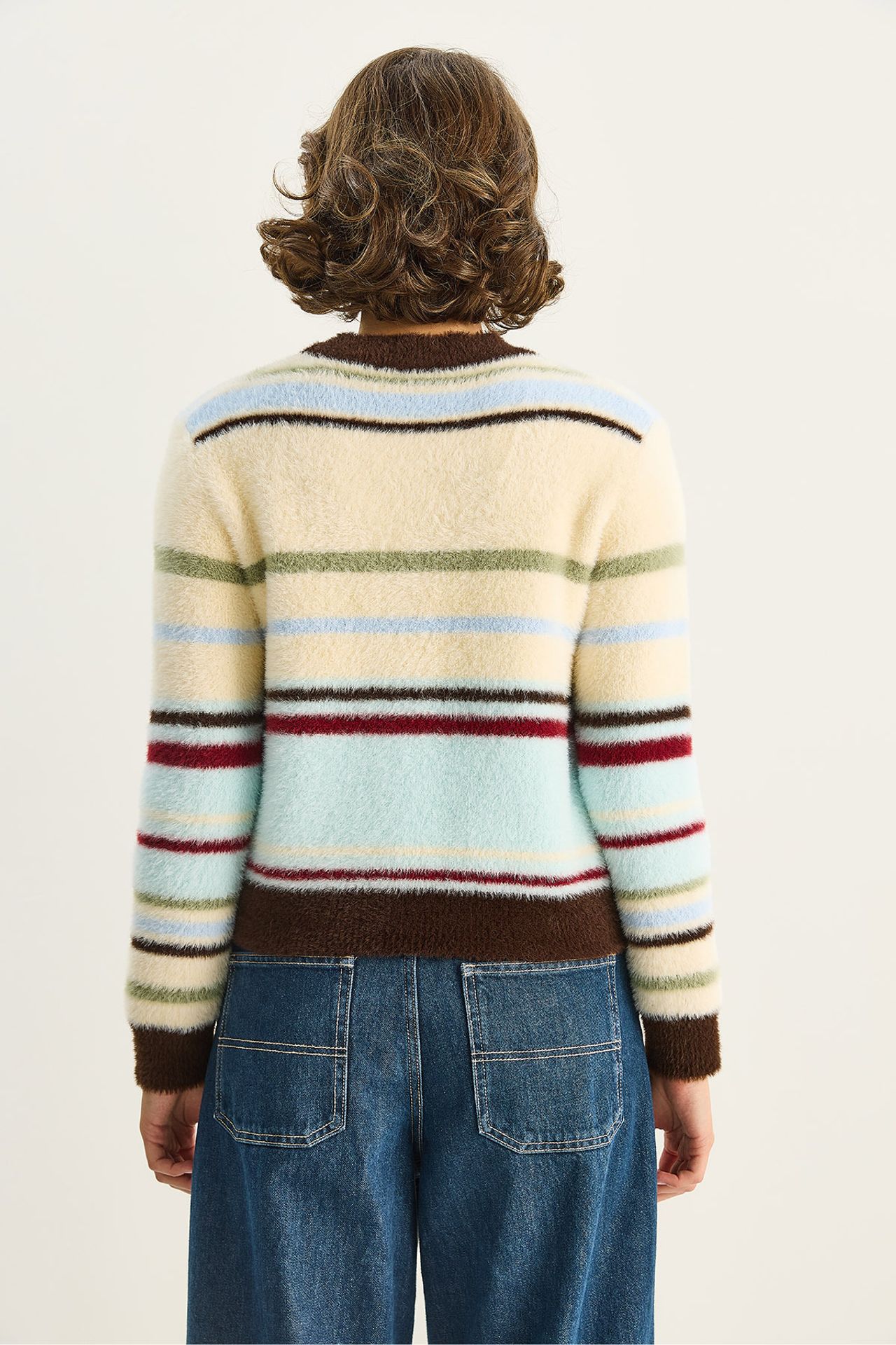 LUCCI Striped Crew Neck Sweater 6