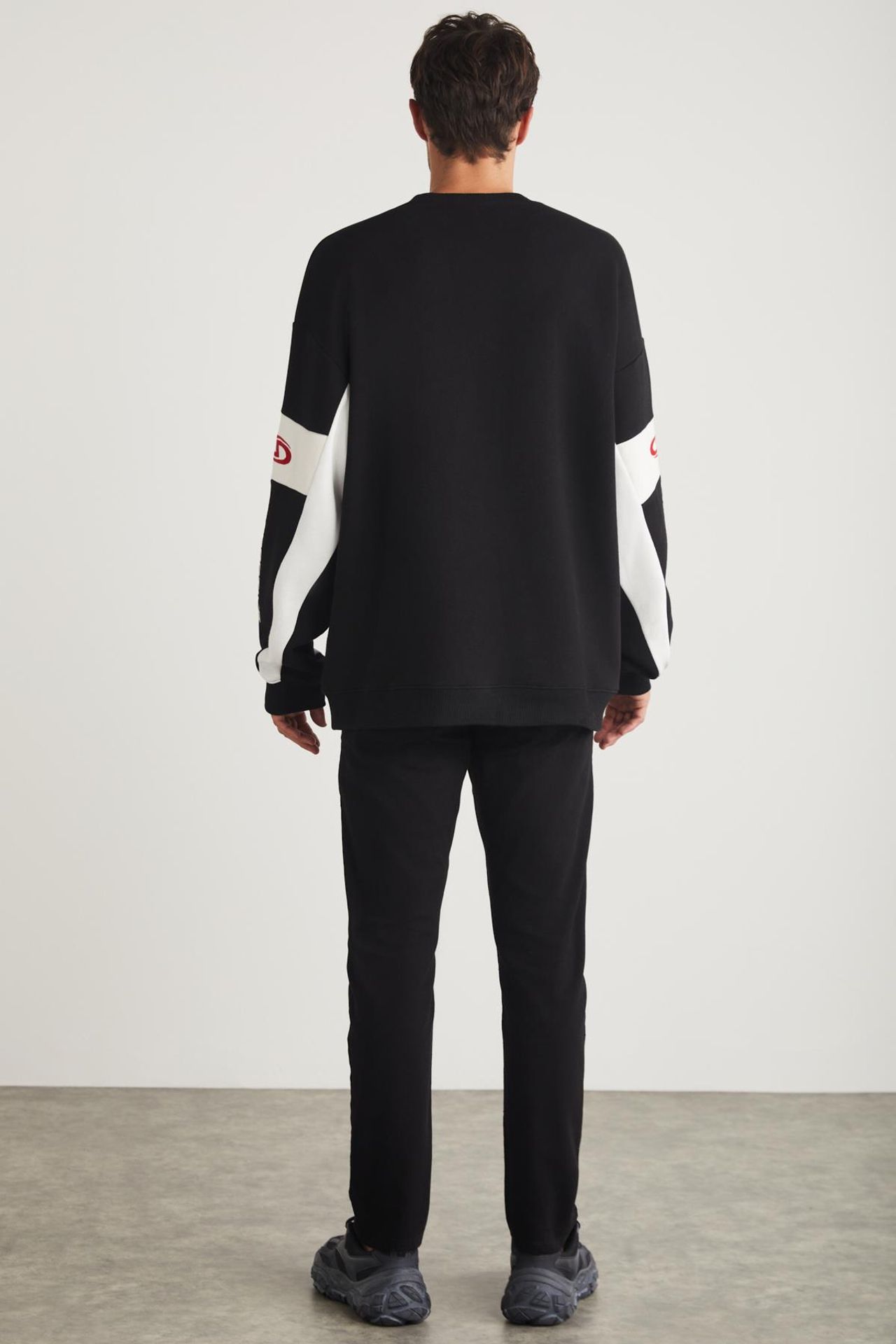GRIMELANGE Baskılı Uzun Geniş Kesim Sweatshirt 4