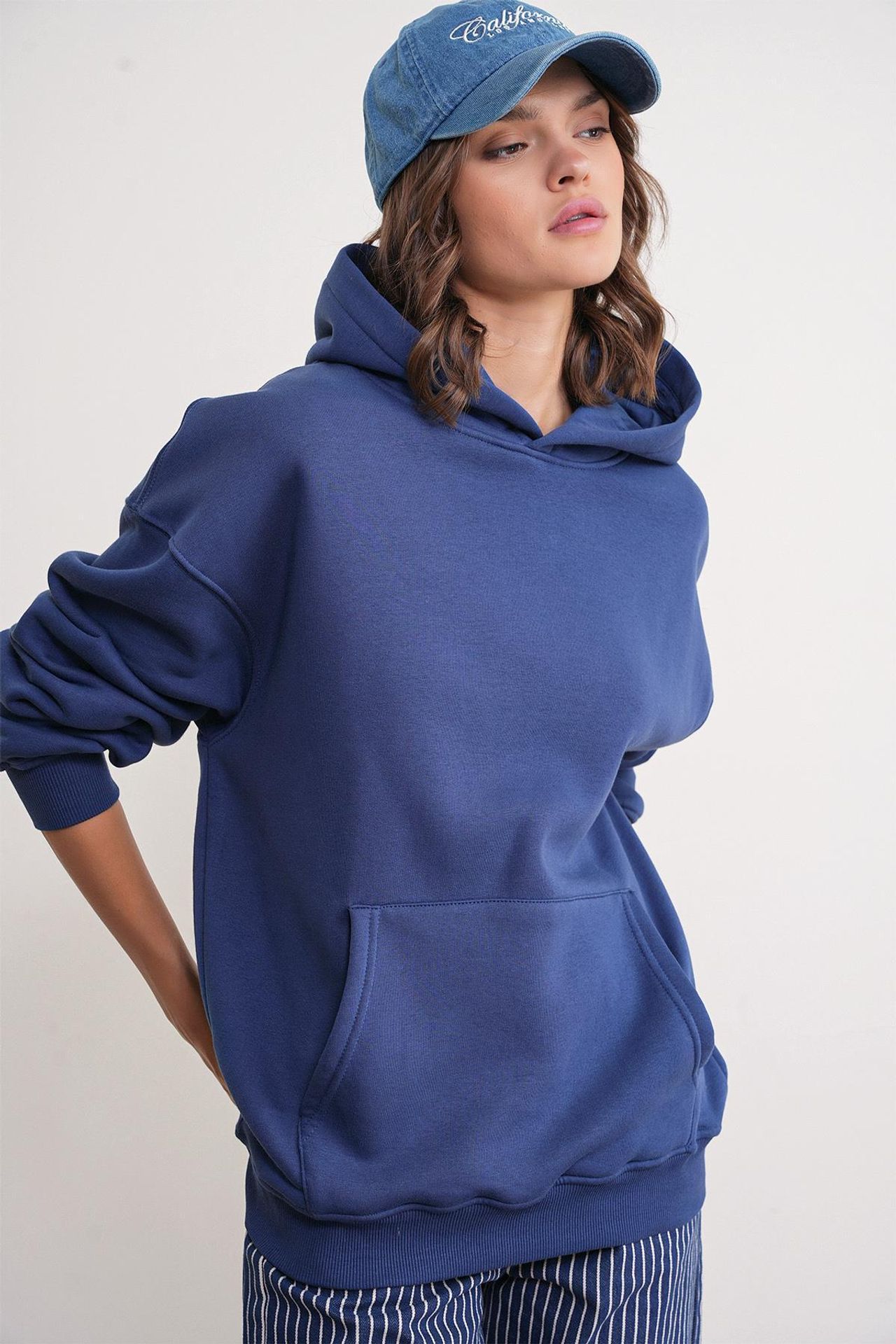 Mixray Oversized Hooded Sweatshirt with Pocket 4