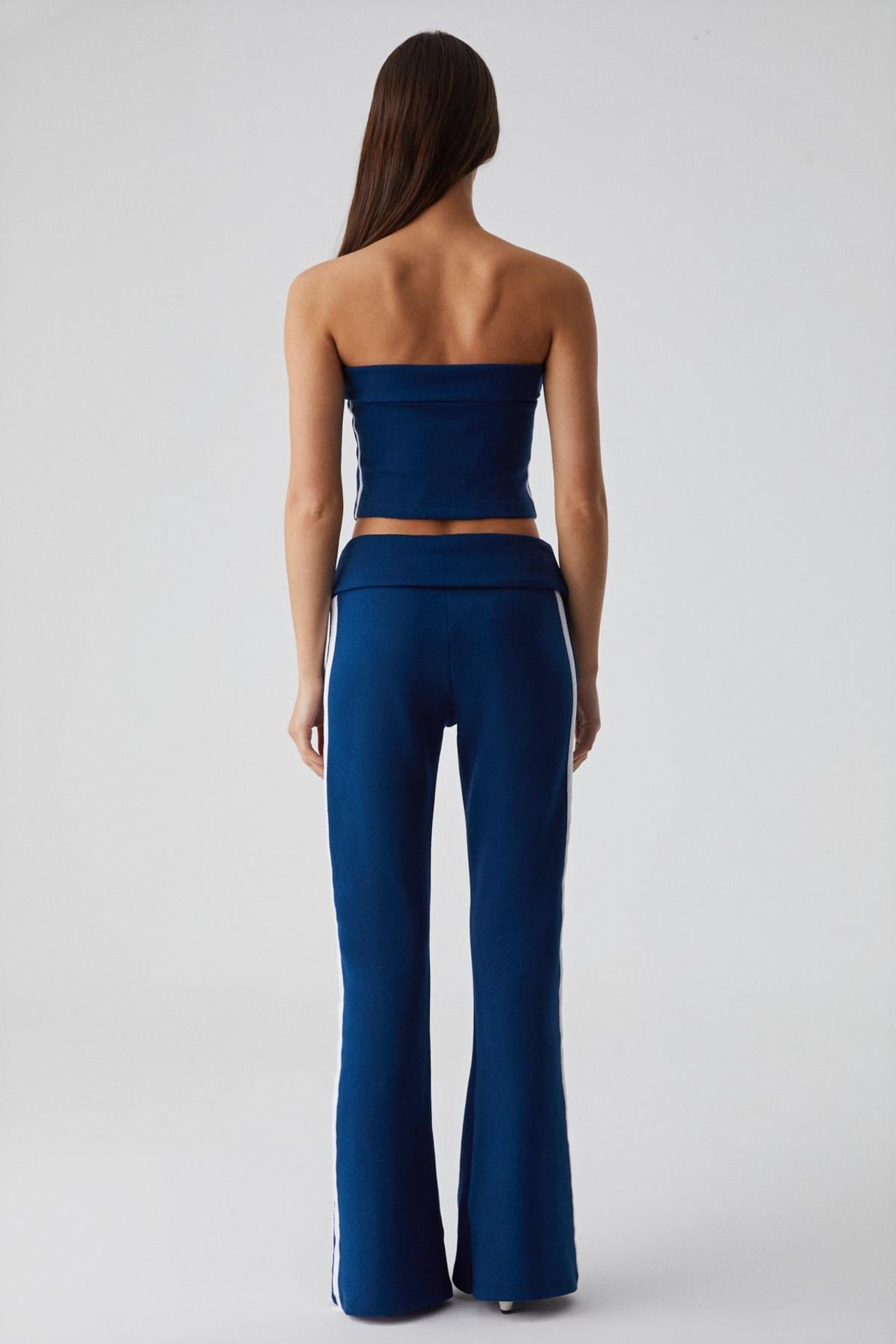ETHIQUET Relaxed Fit Ribbed Sweatpants 6