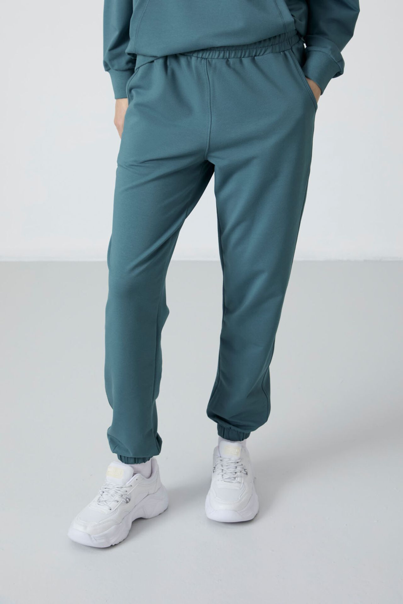 TOMMY Oversized Hooded Sweatshirt And Pants Set 3