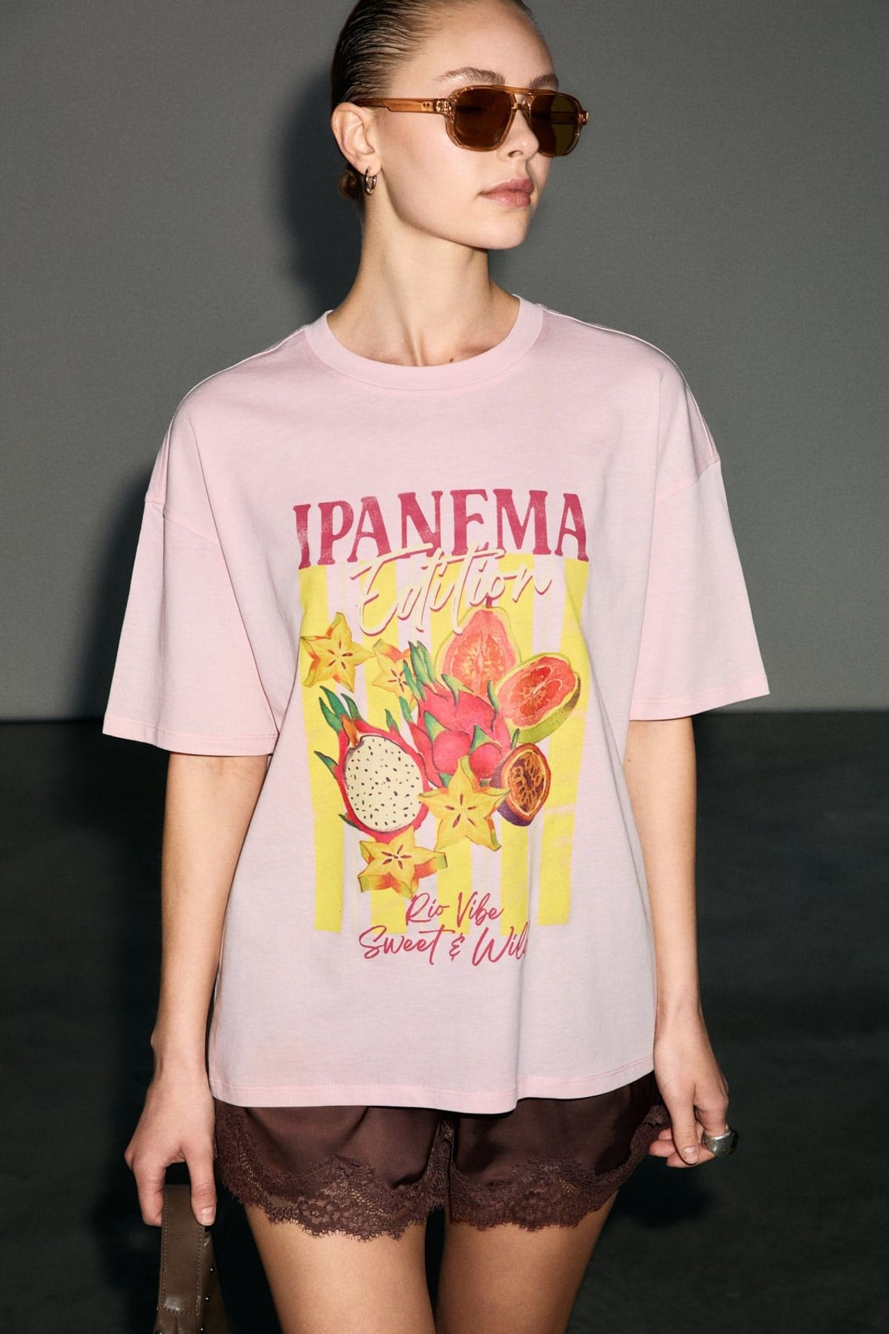 GRIMELANGE Oversized Crew Neck Printed T-Shirt 2