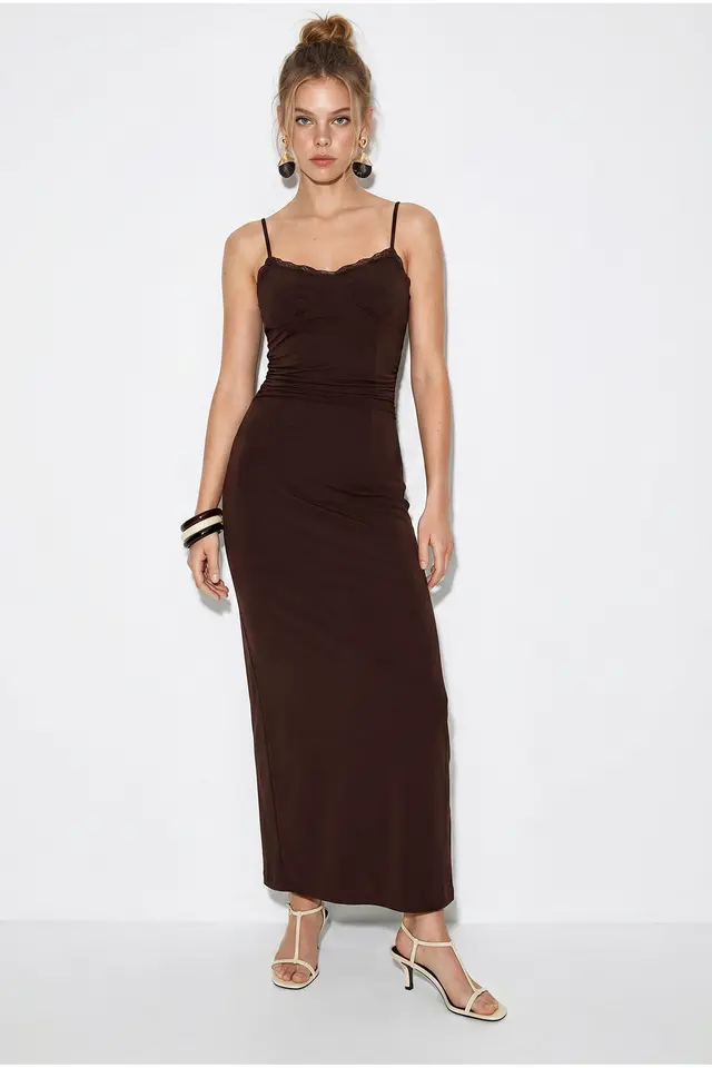 LUCCI Lace Bodycon Maxi Dress