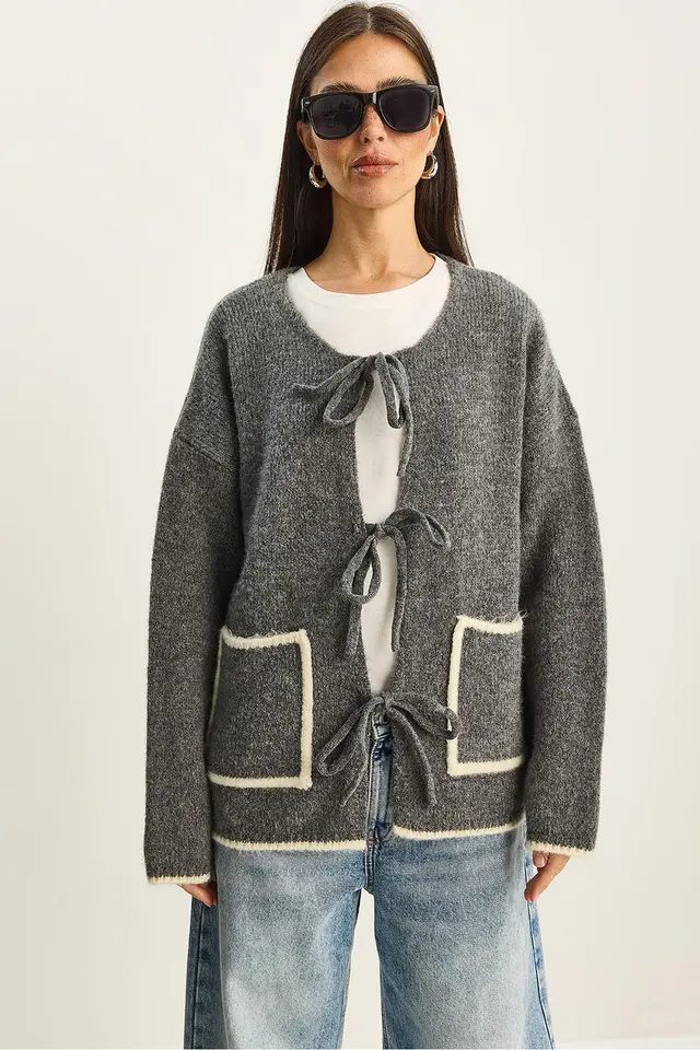 LUCCI Oversized Knit Cardigan with Tie Closure