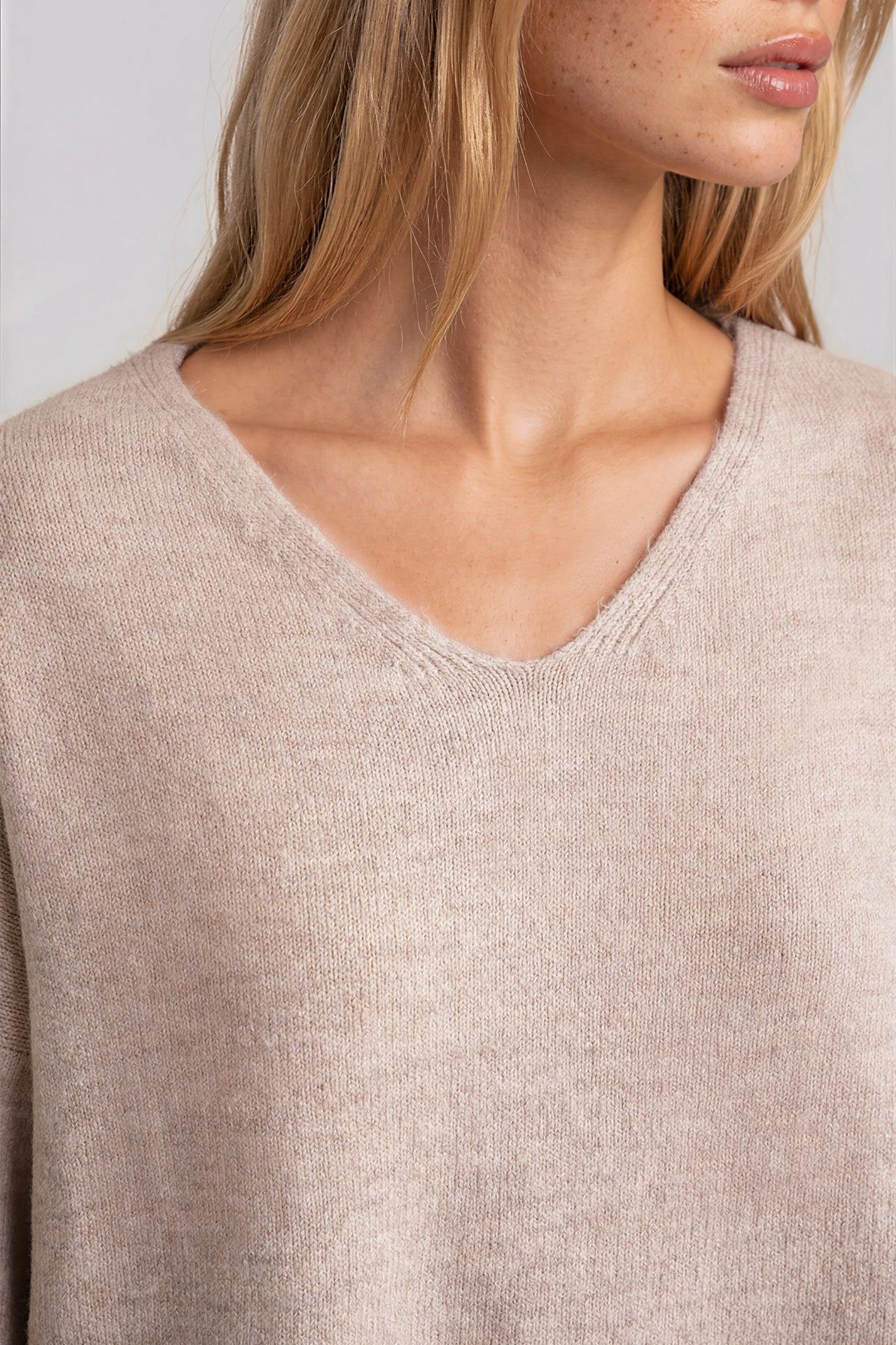 Mixray V-neck Knitwear Sweater & Skirt Co-ord Set 3