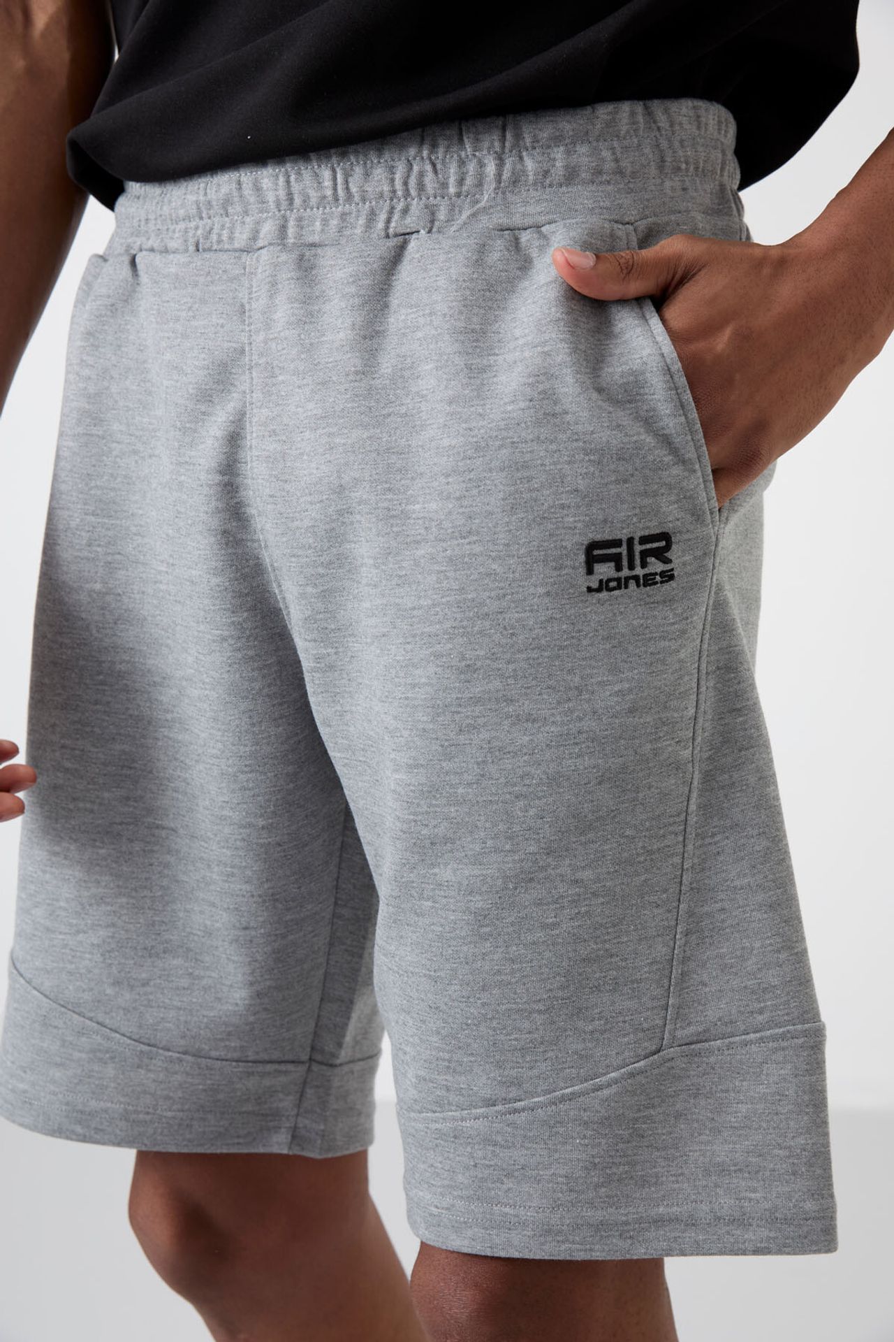 TOMMY Men's Pull-on Sweat Shorts 3