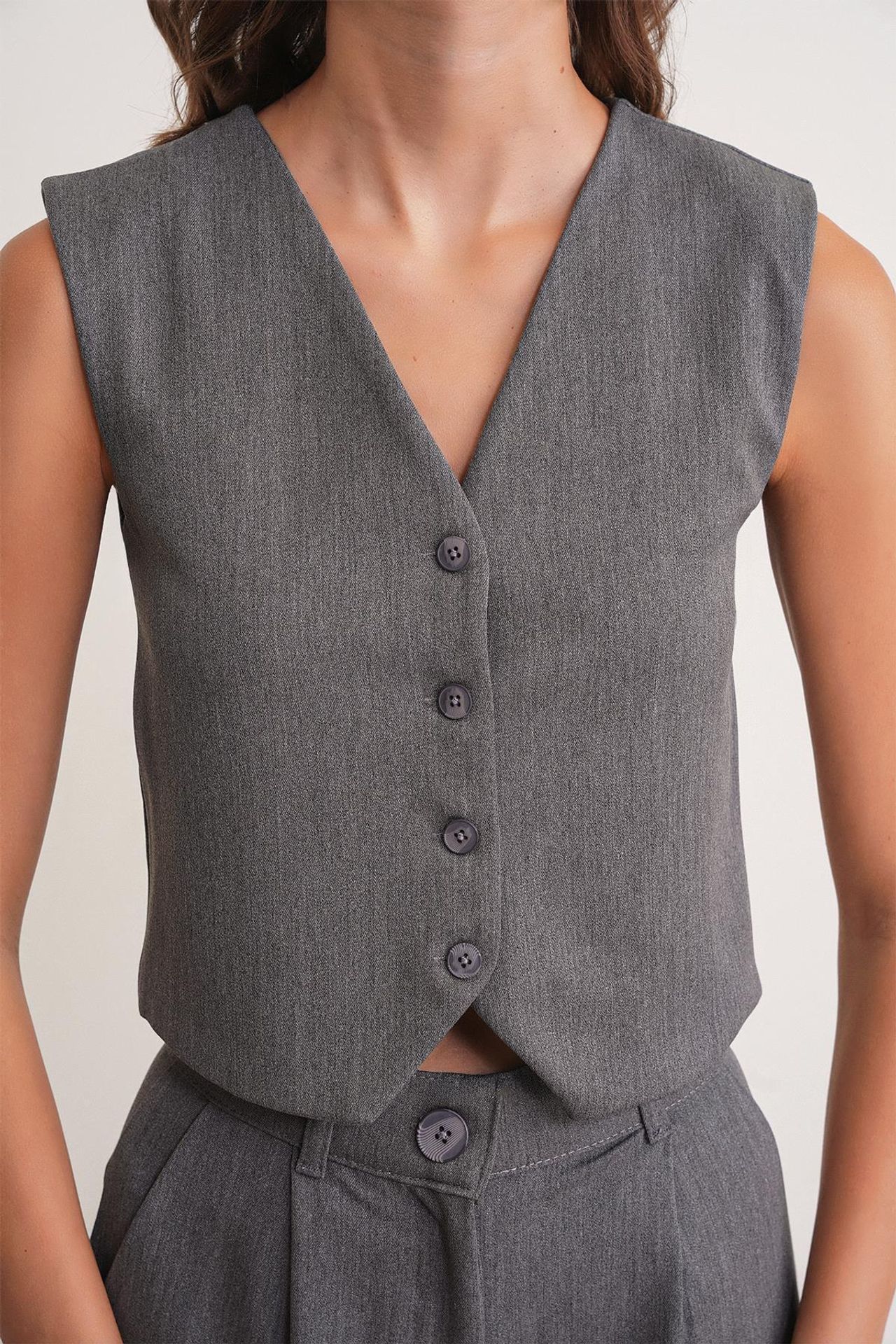 Mixray V-neck Buttoned Waistcoat 5