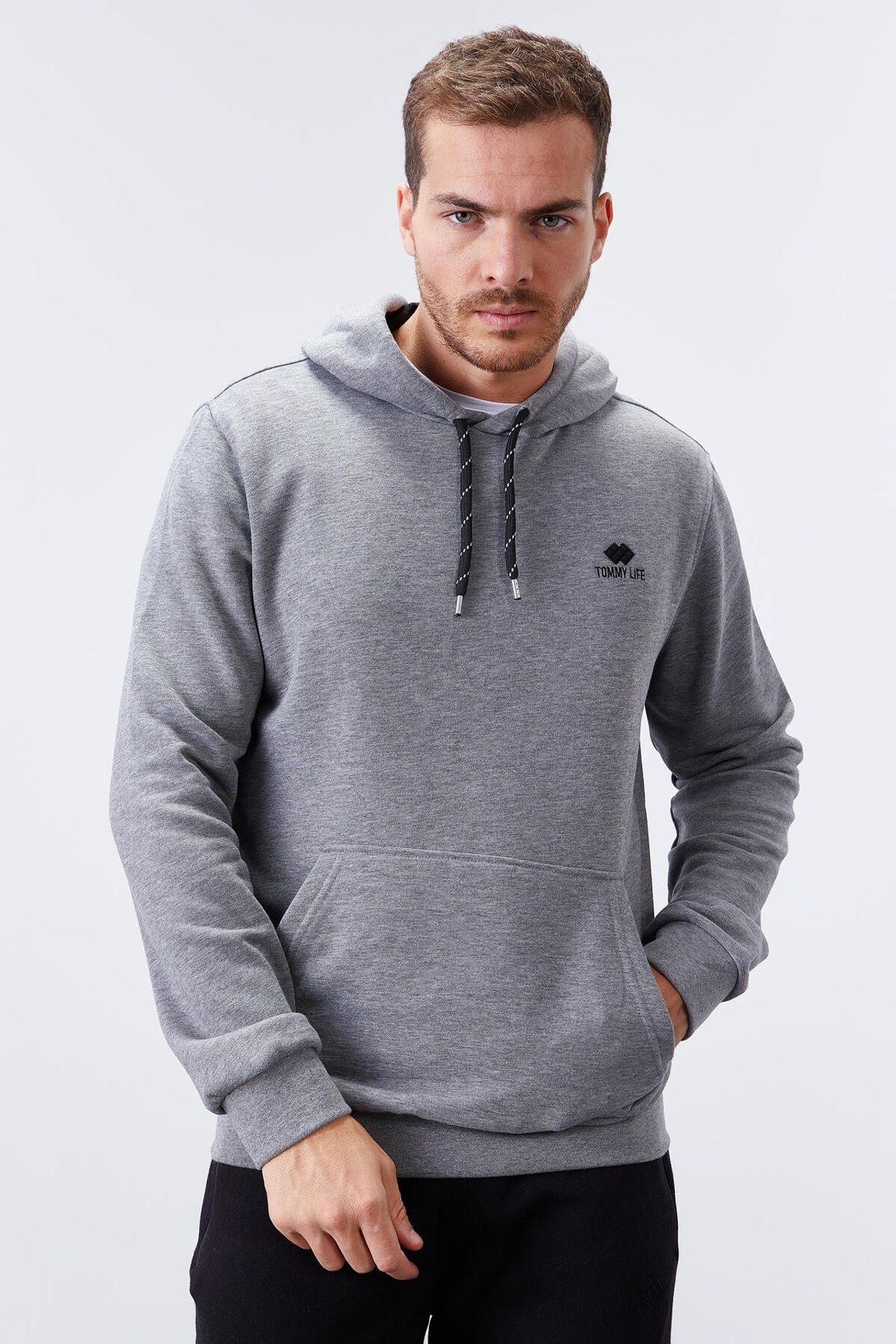 TOMMY Men's Solid Hooded Sweatshirt With Pocket 3