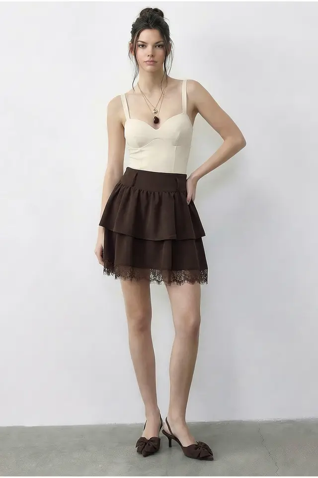 LUCCI Women’s High-waist Lace Mini Skirt