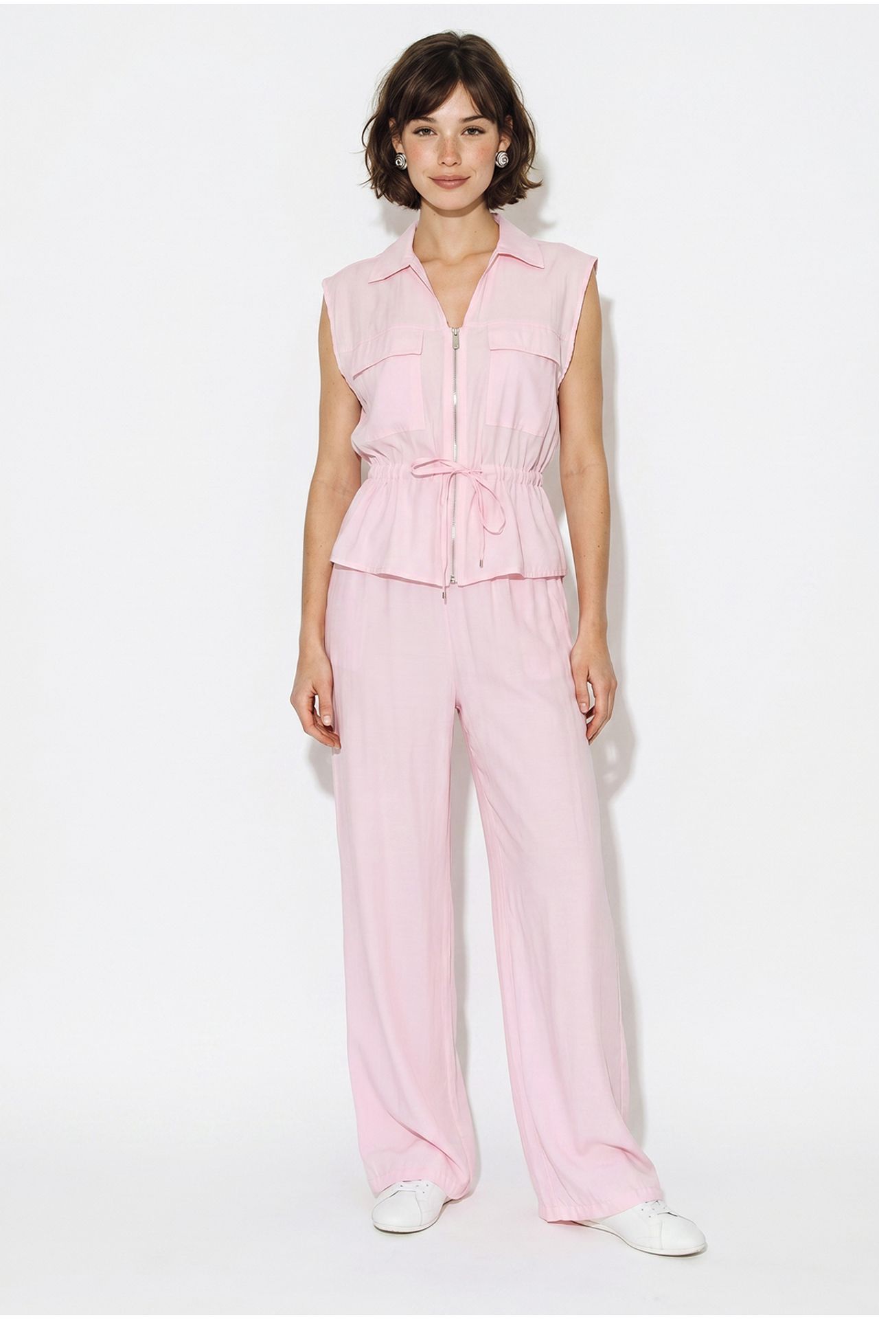 LUCCI Smart Casual Two-Piece Co-Ord Set With Vest And Wide Leg Pants 2