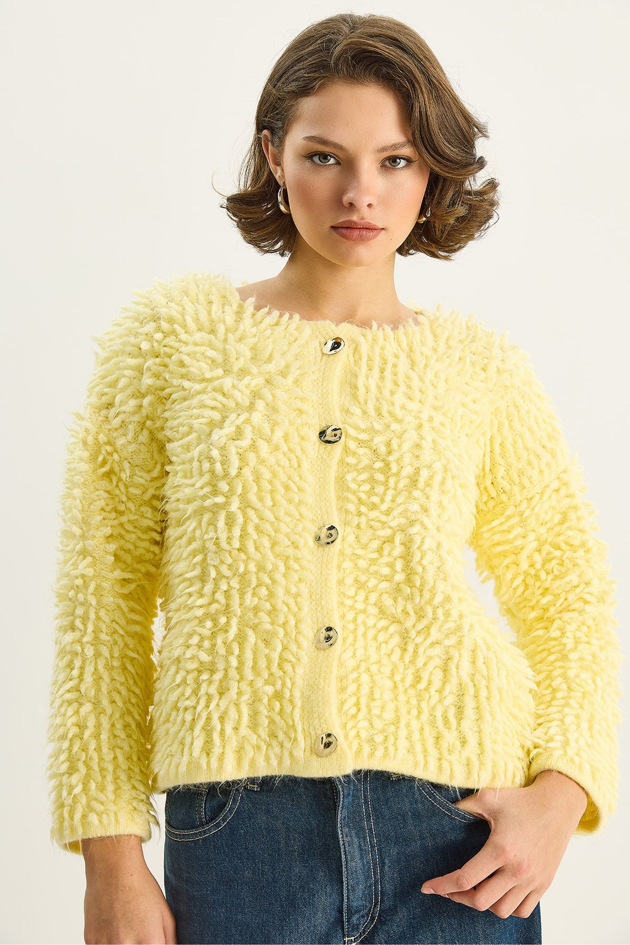 LUCCI Textured Button-Up Cardigan 3