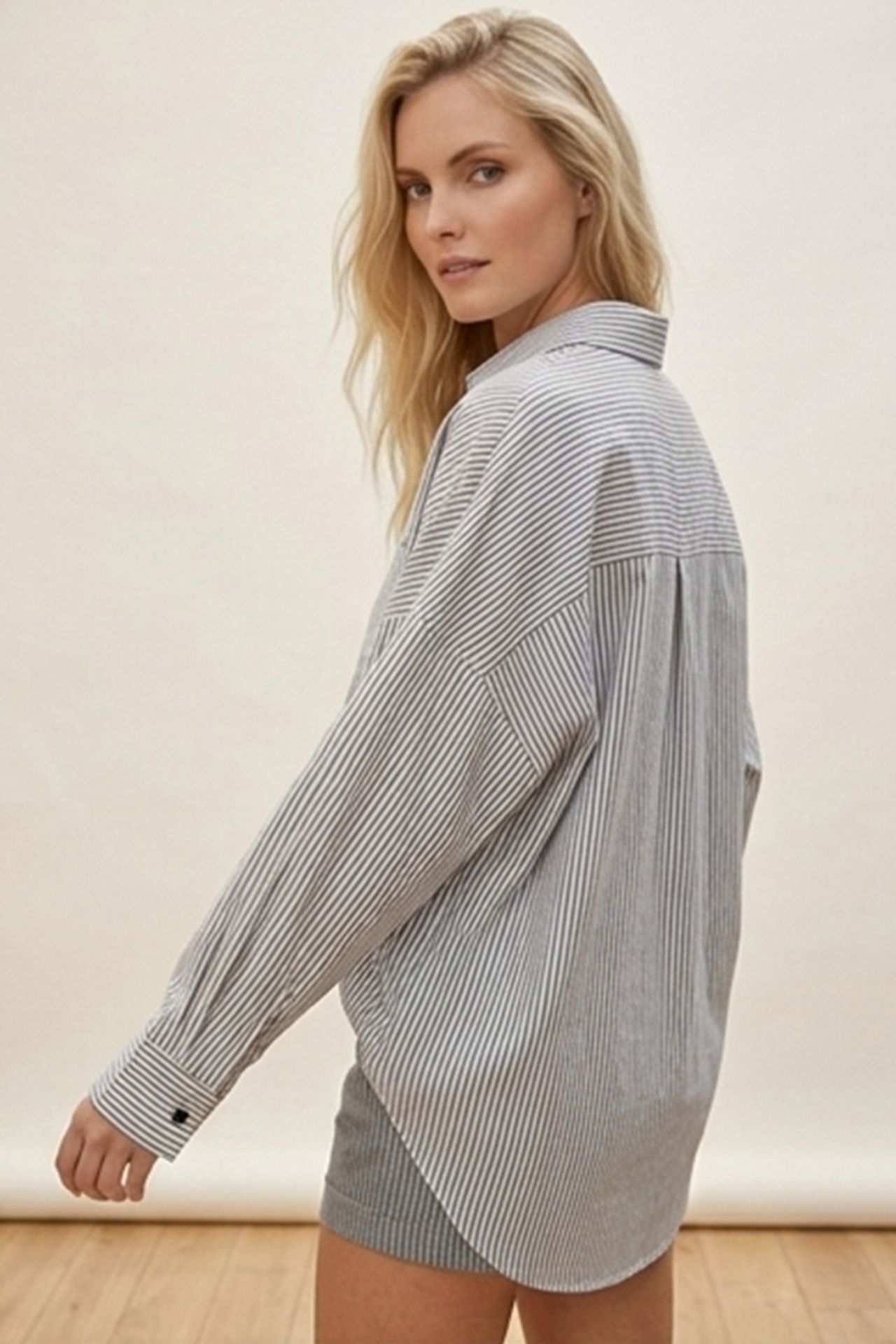 BDART Oversized Patterned Poplin Shirt With Button Closure 2