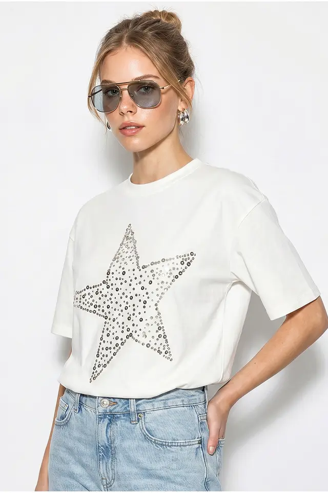 LUCCI Oversized Cotton Star Sequin T-Shirt