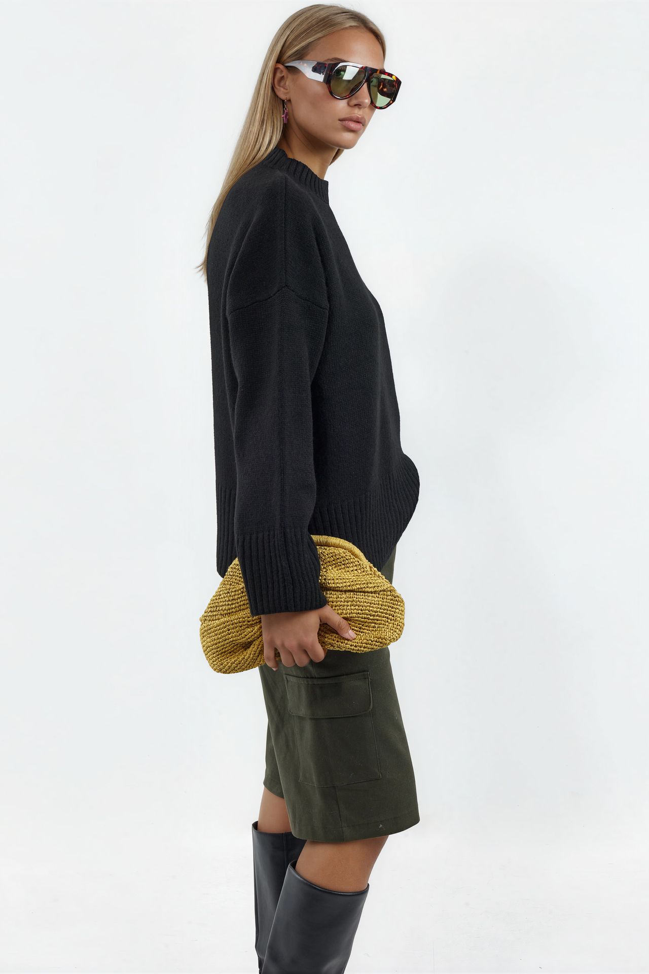 VIORNA Plain Crew Neck Sweatshirt 2
