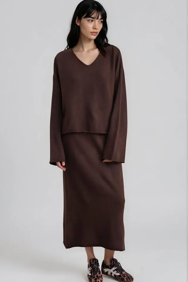 Mixray V-neck Knitwear Sweater & Skirt Co-ord Set
