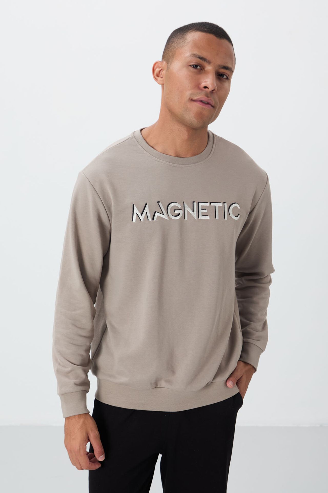 TOMMY Printed Crew Neck Sweatshirt 5
