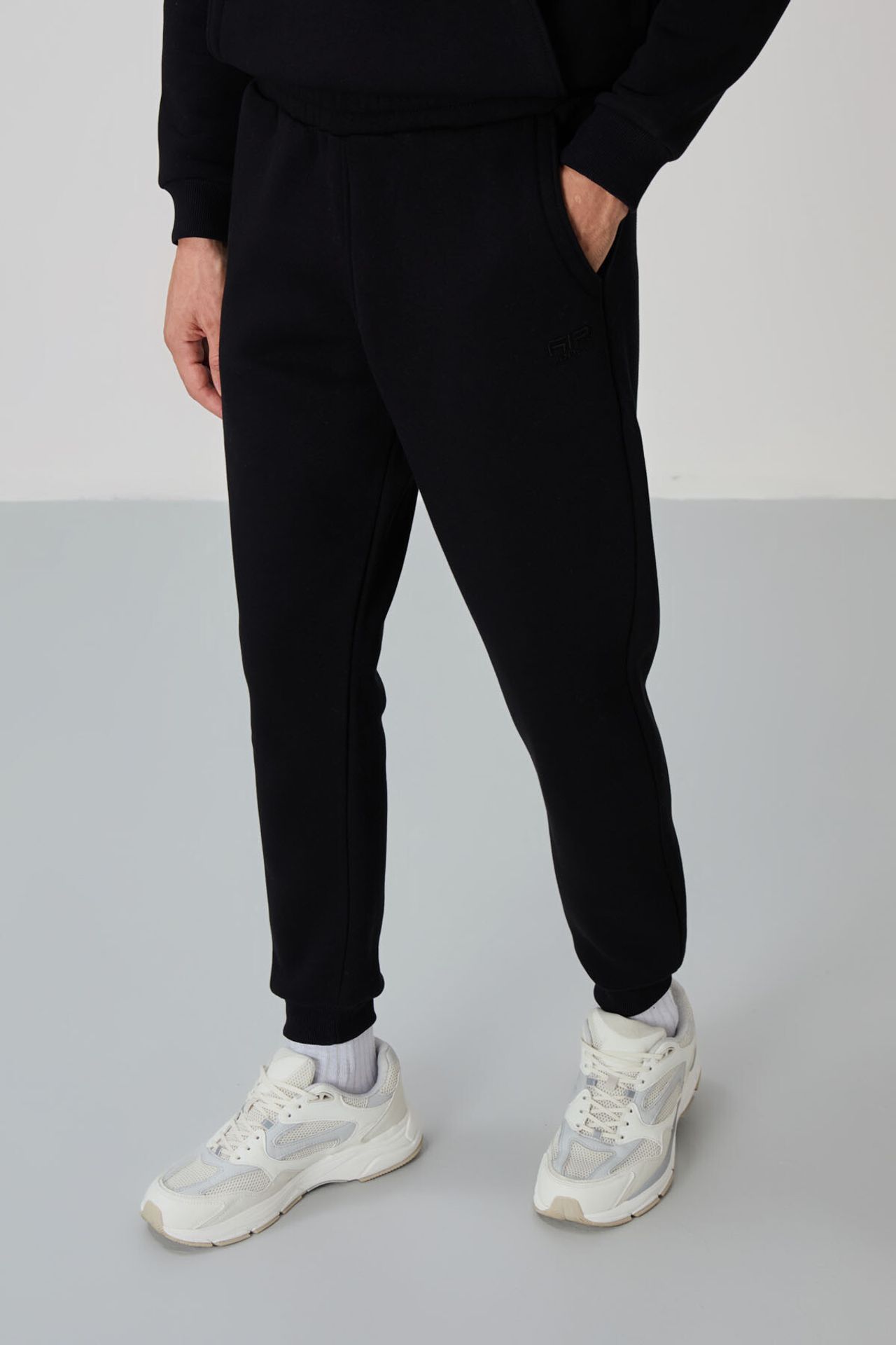 TOMMY Men's Hooded Sweatshirt And Pants Set 3