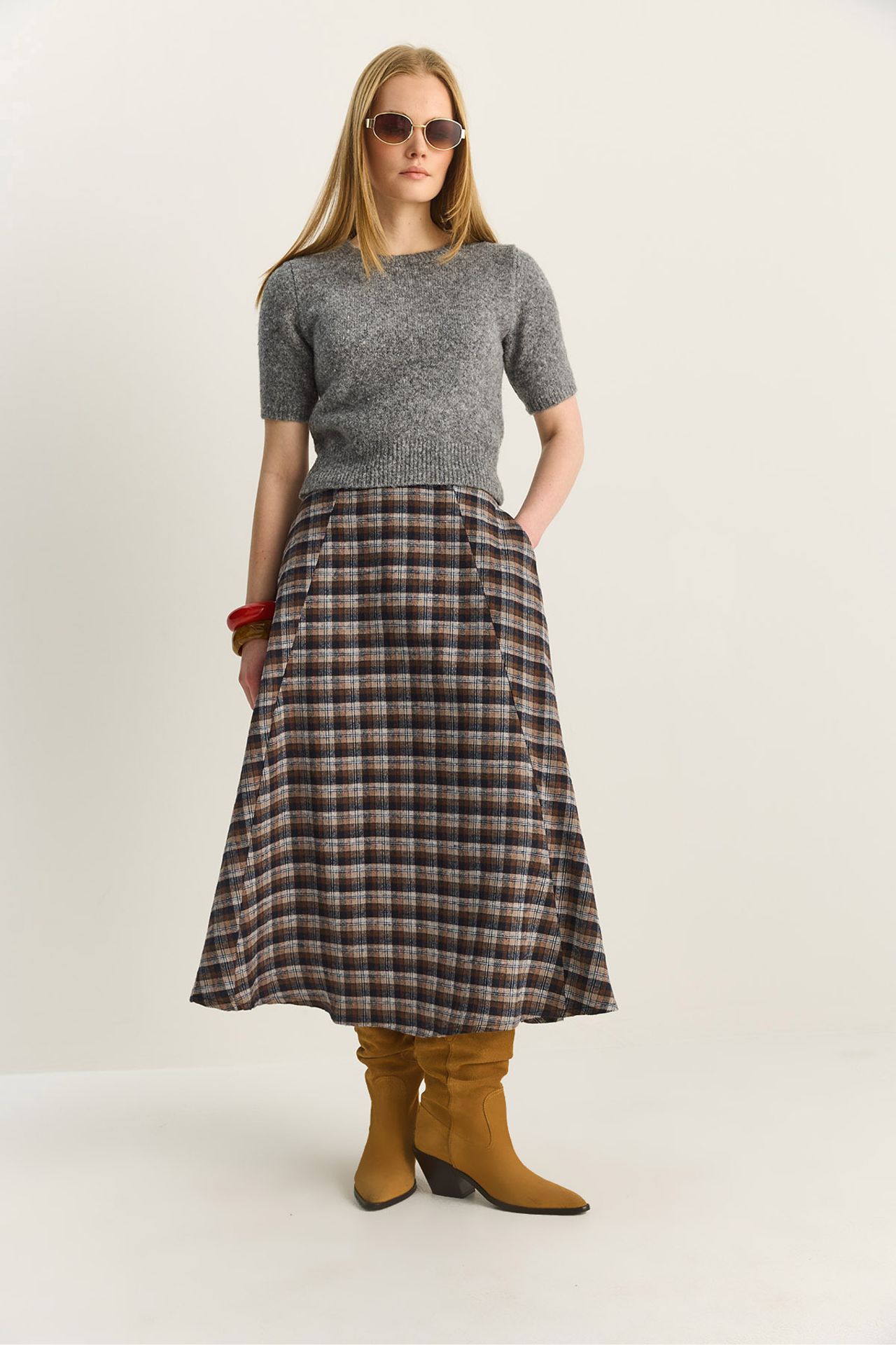 LUCCI High Waist Midi Skirt 2