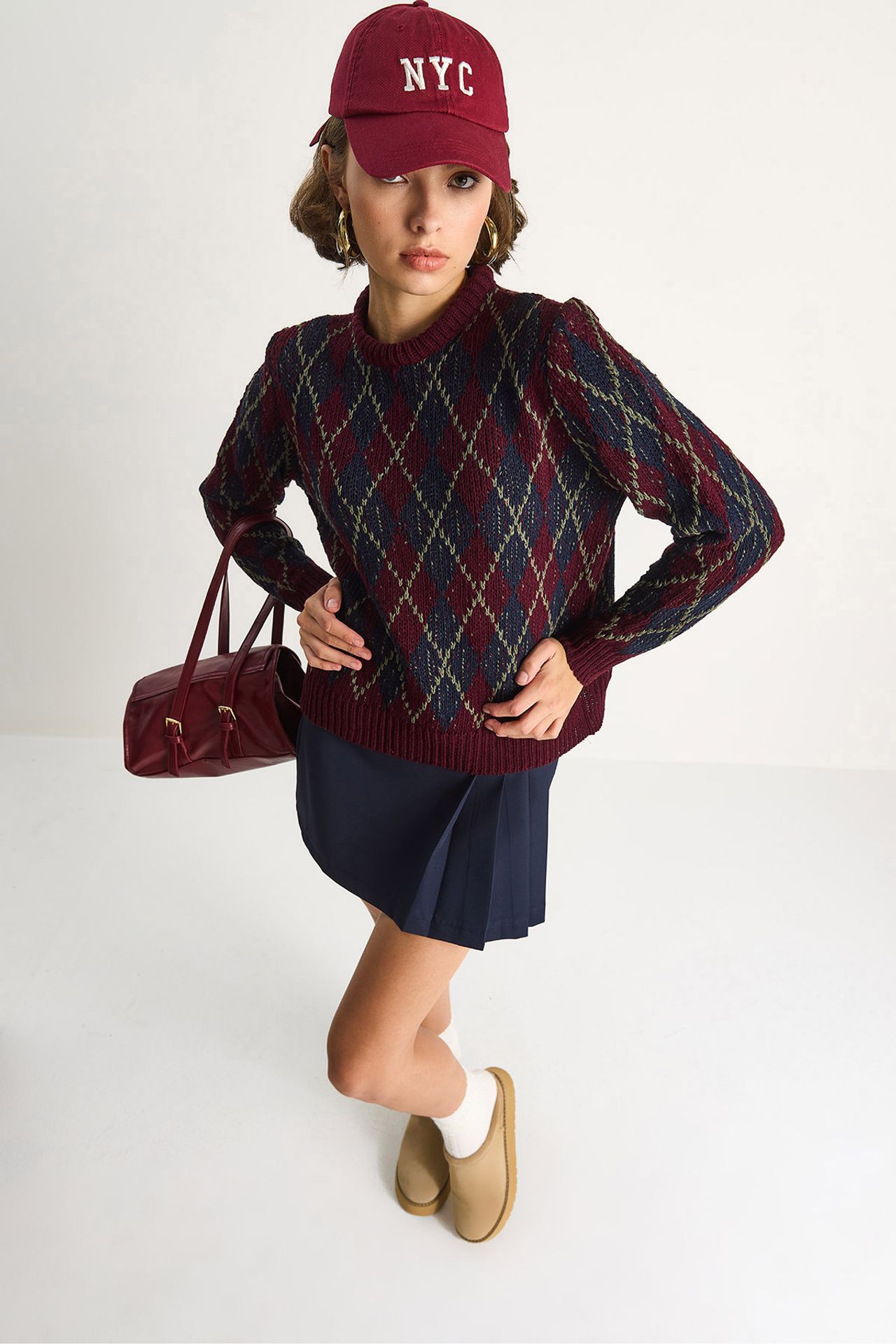 LUCCI Women’s Crew Neck Knitted Sweater with Diamond Pattern 5