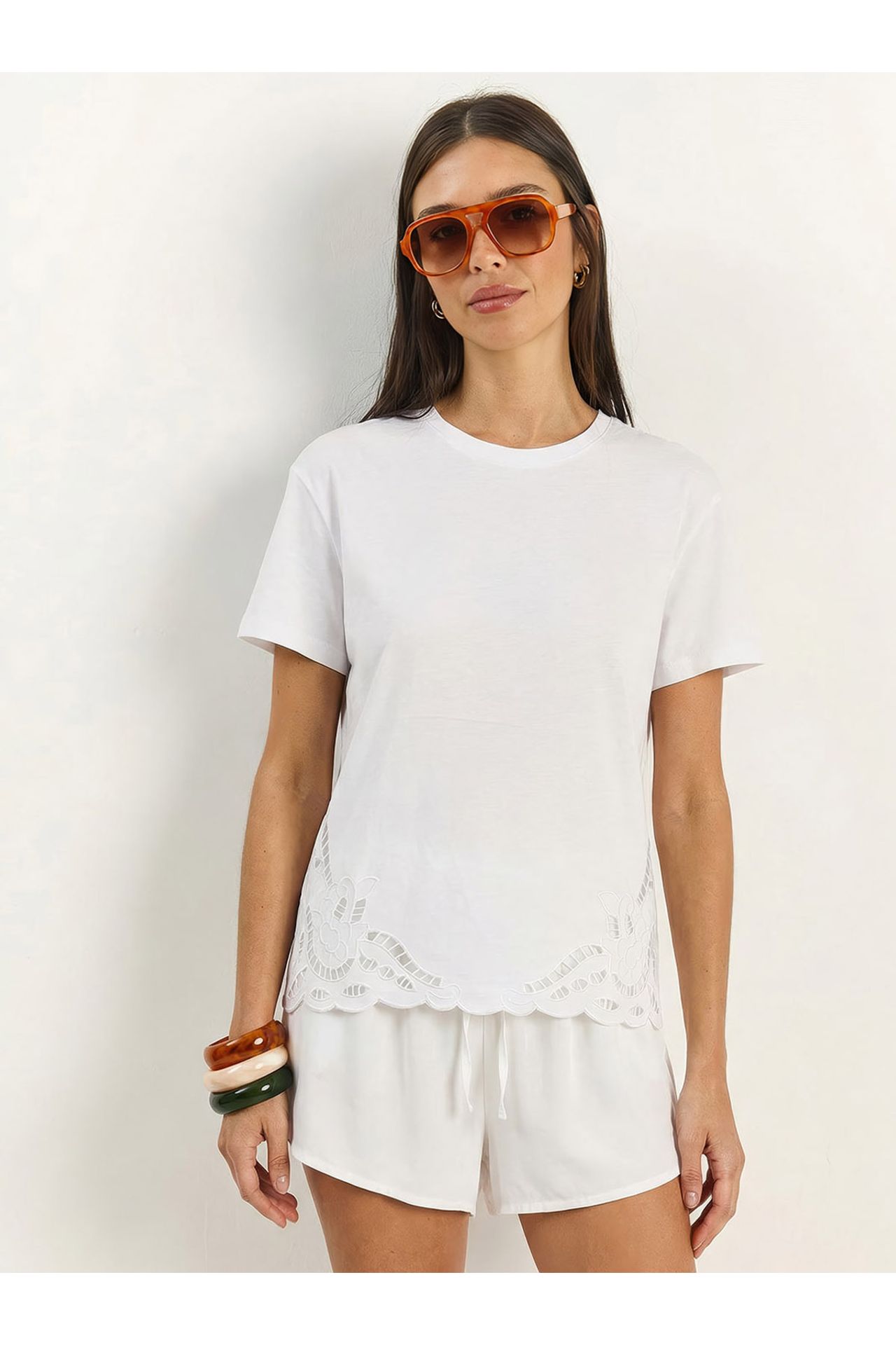 LUCCI Embroidered Crew Neck T-Shirt 2