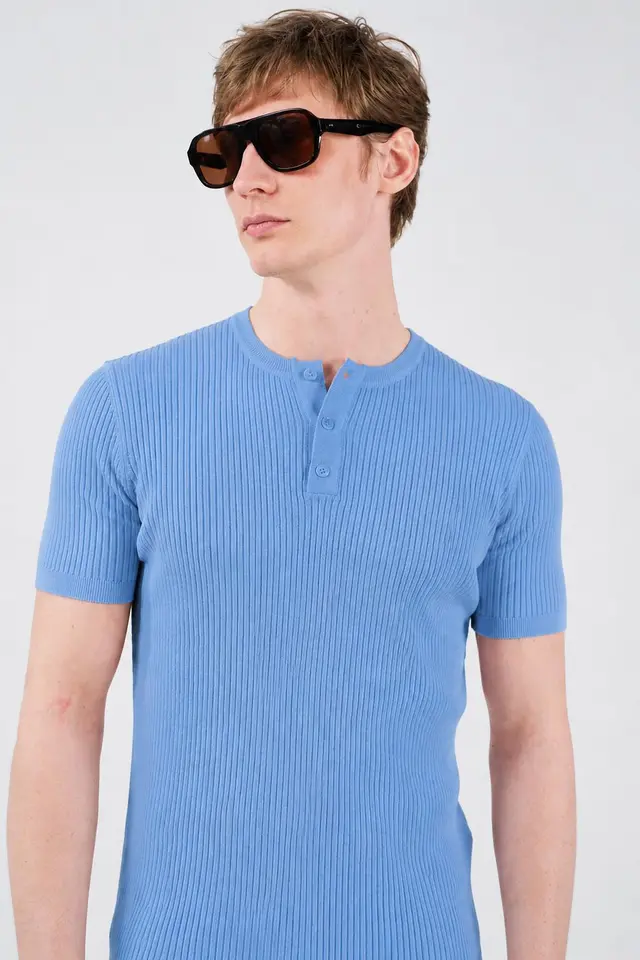 GIESTO Men's T-Shirt