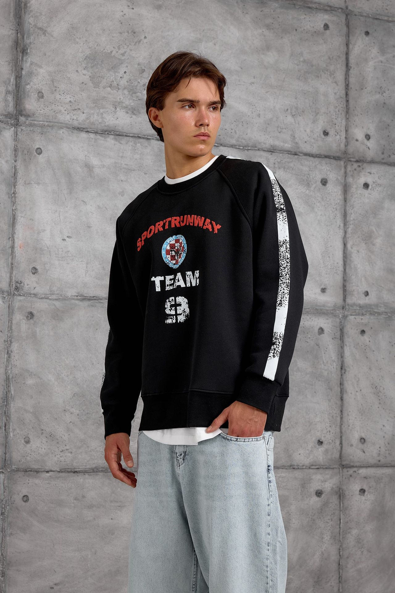 NOMARC Baskılı Çizgili Bisiklet Yaka Sweatshirt 1