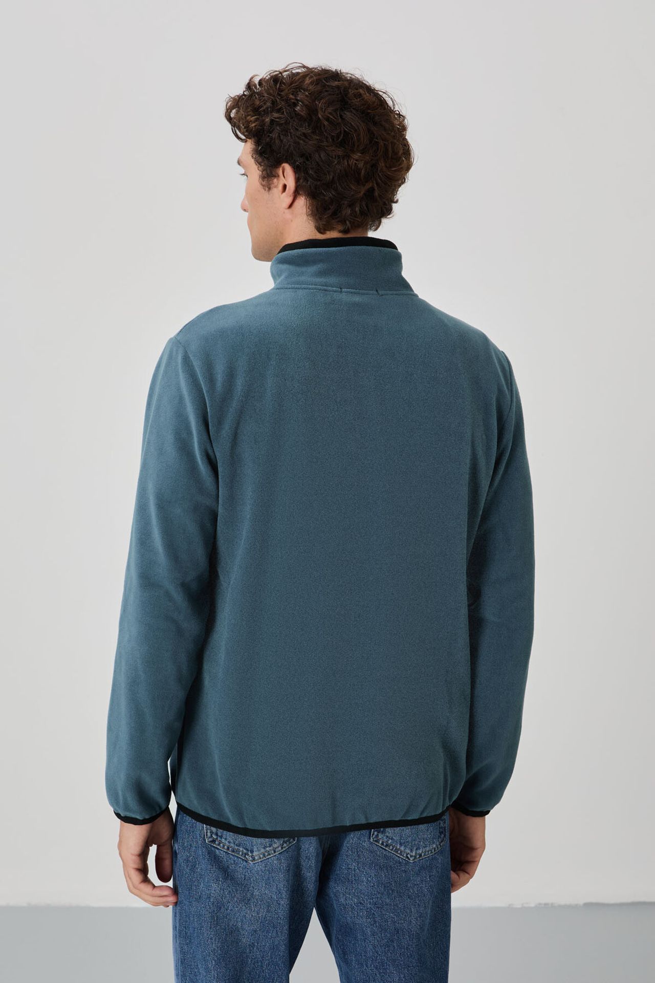 TOMMY Men's Plush Zip-front Sweatshirt 5