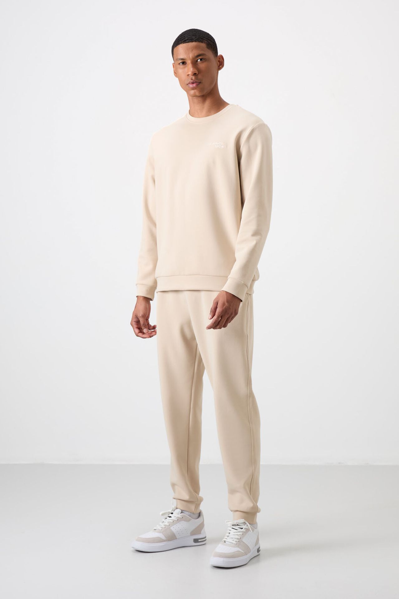 TOMMY Men's Long-Sleeve Sweatshirt And Pants Set 6