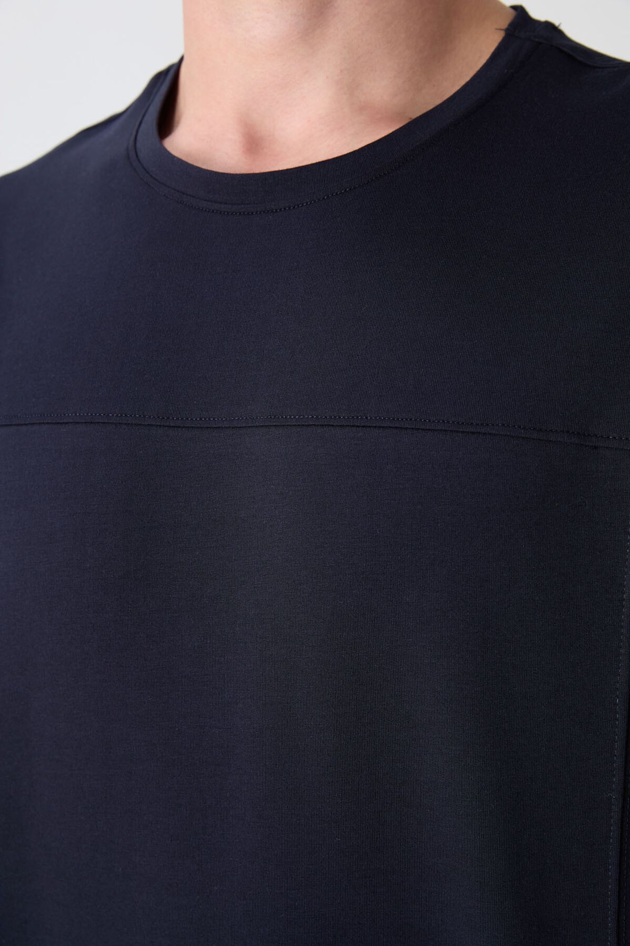 TOMMY Oversized Crew Neck T-shirt 3