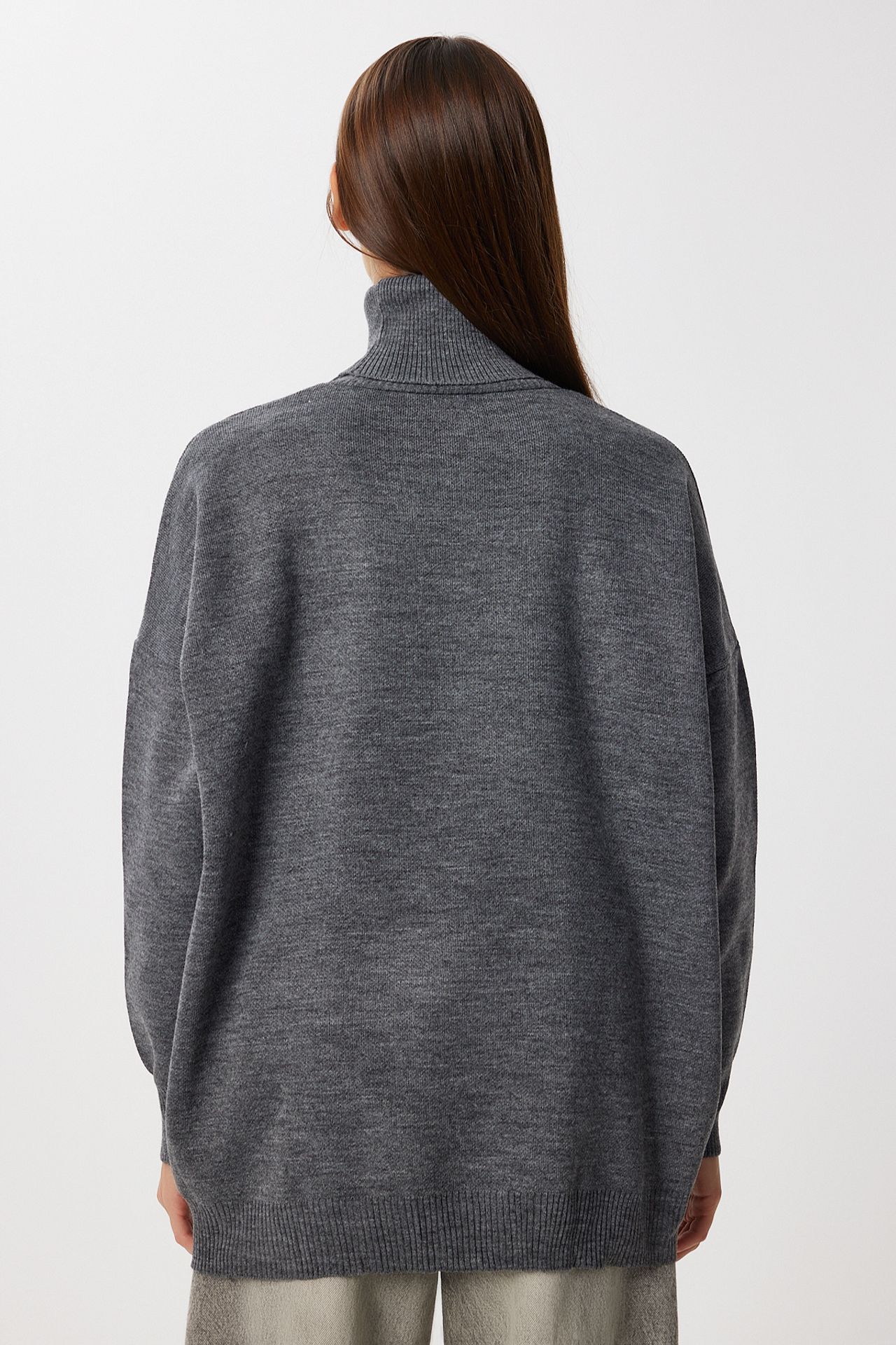 ISTANBUL Textured Oversized Turtleneck Sweater 6