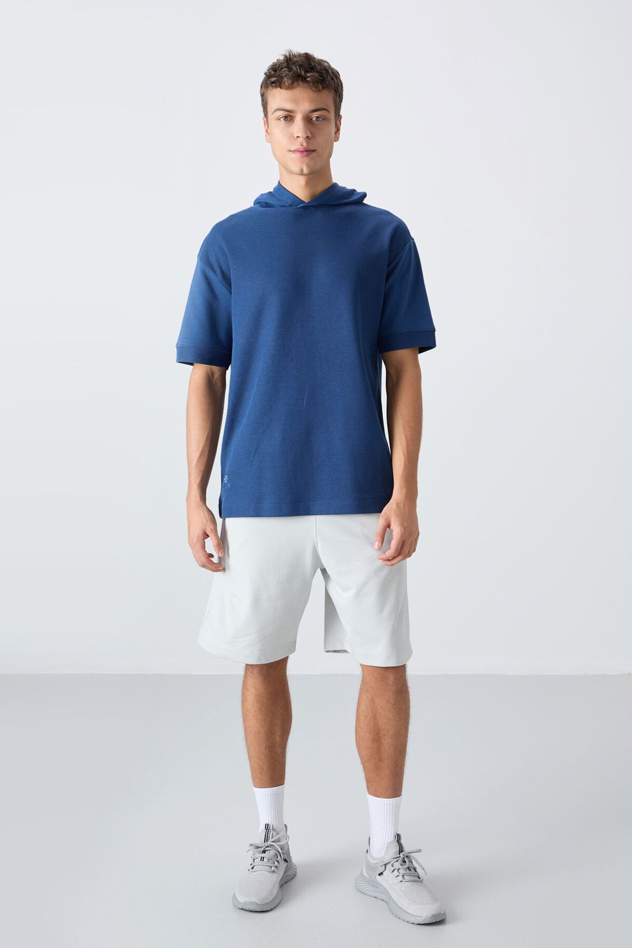 TOMMY Oversized Hooded Short-sleeve T-shirt 2