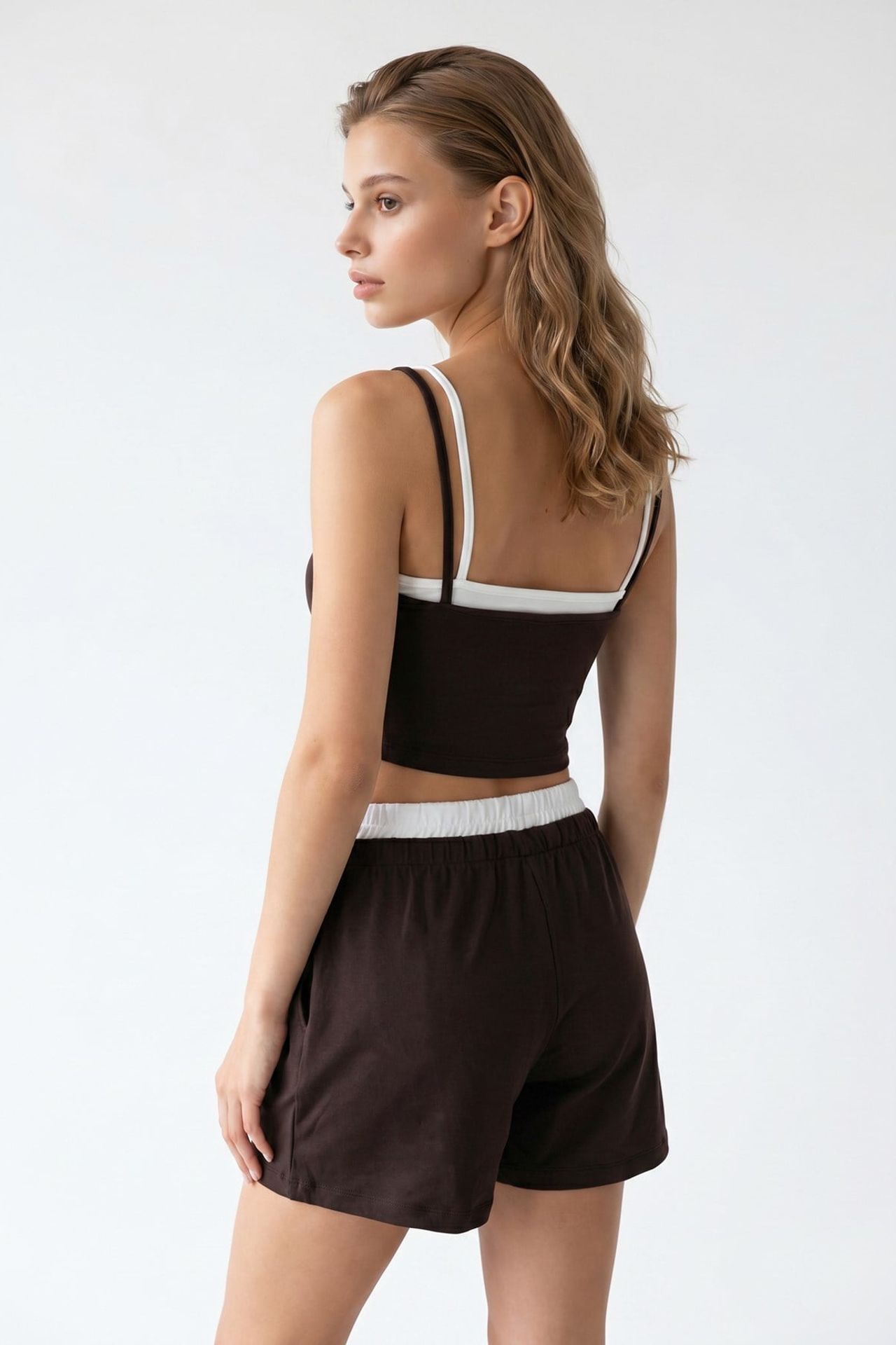 MIXRAY Two-Piece Crop T-Shirt And Shorts Set 5