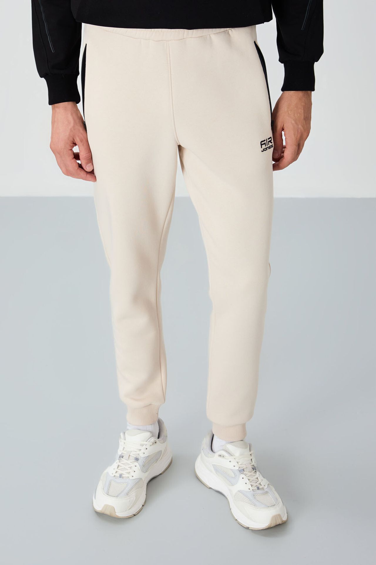 TOMMY Men's Jogger Sweatpants 3