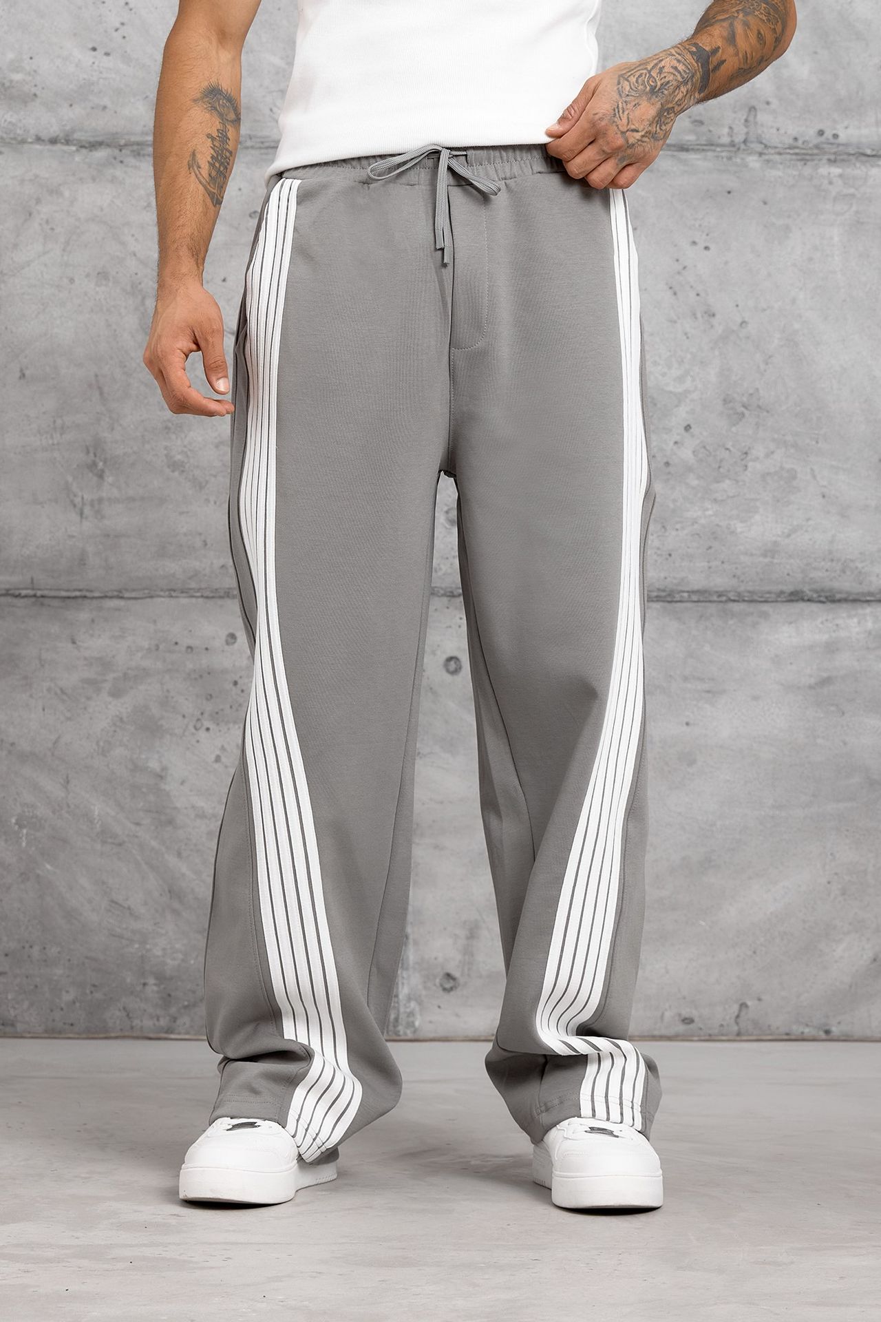 NOMARC Çizgili Geniş Paça Büzme İpli Jogger Pantolon 1