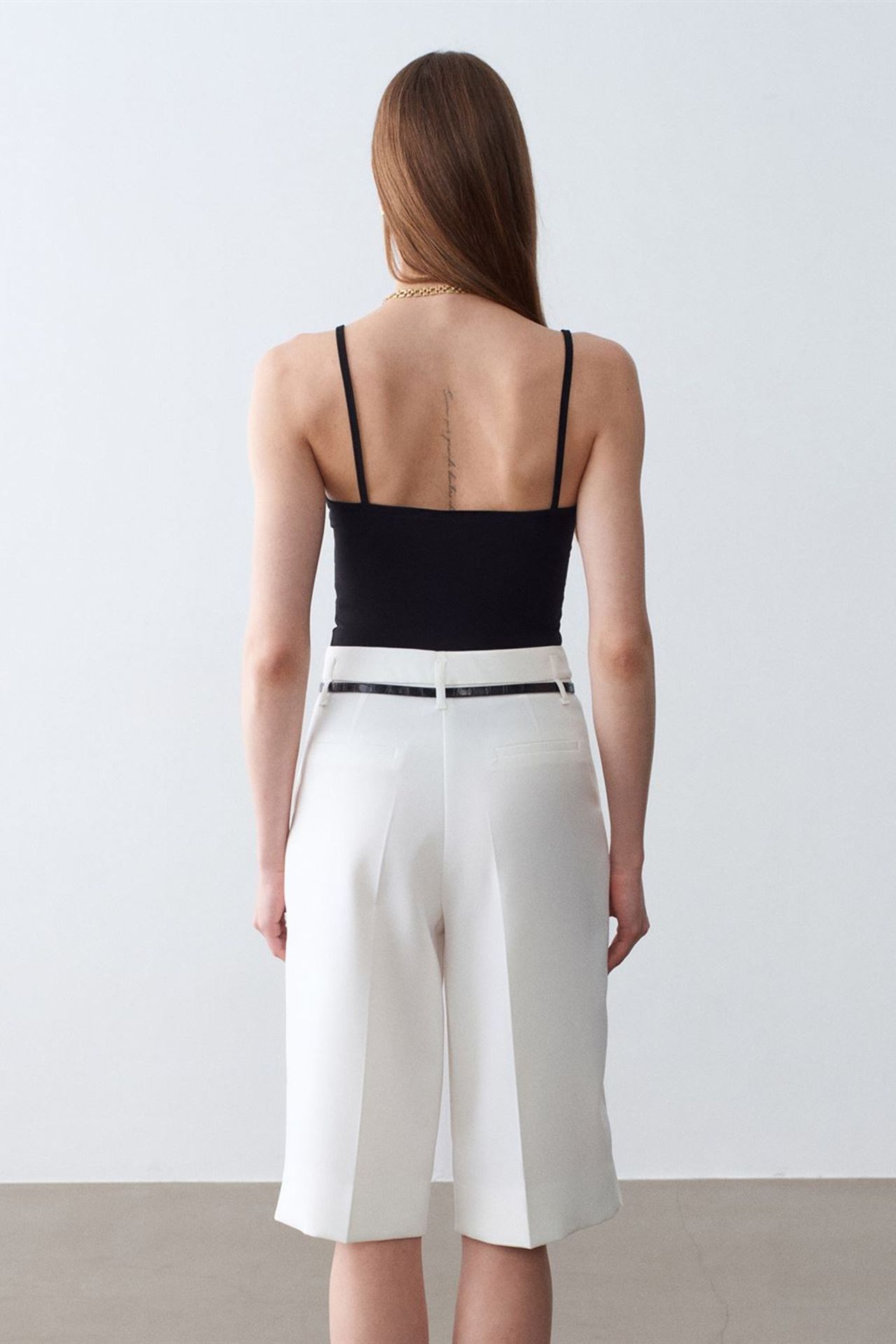 DILVIN High-waist Wide-leg Crepe Shorts With Belt 2