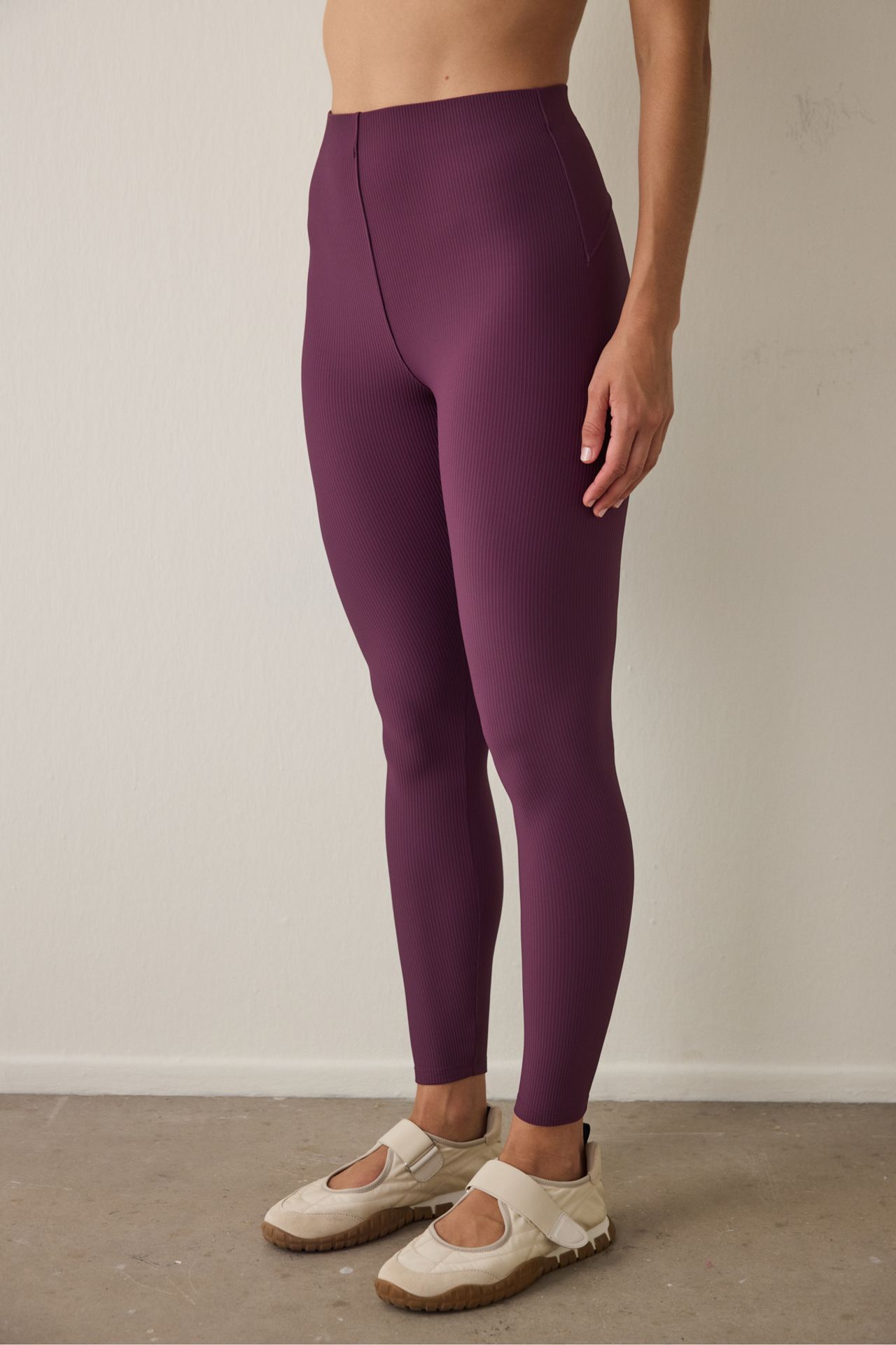 PENTI Cut Detail Ribbed High Waist Shaping Leggings 2