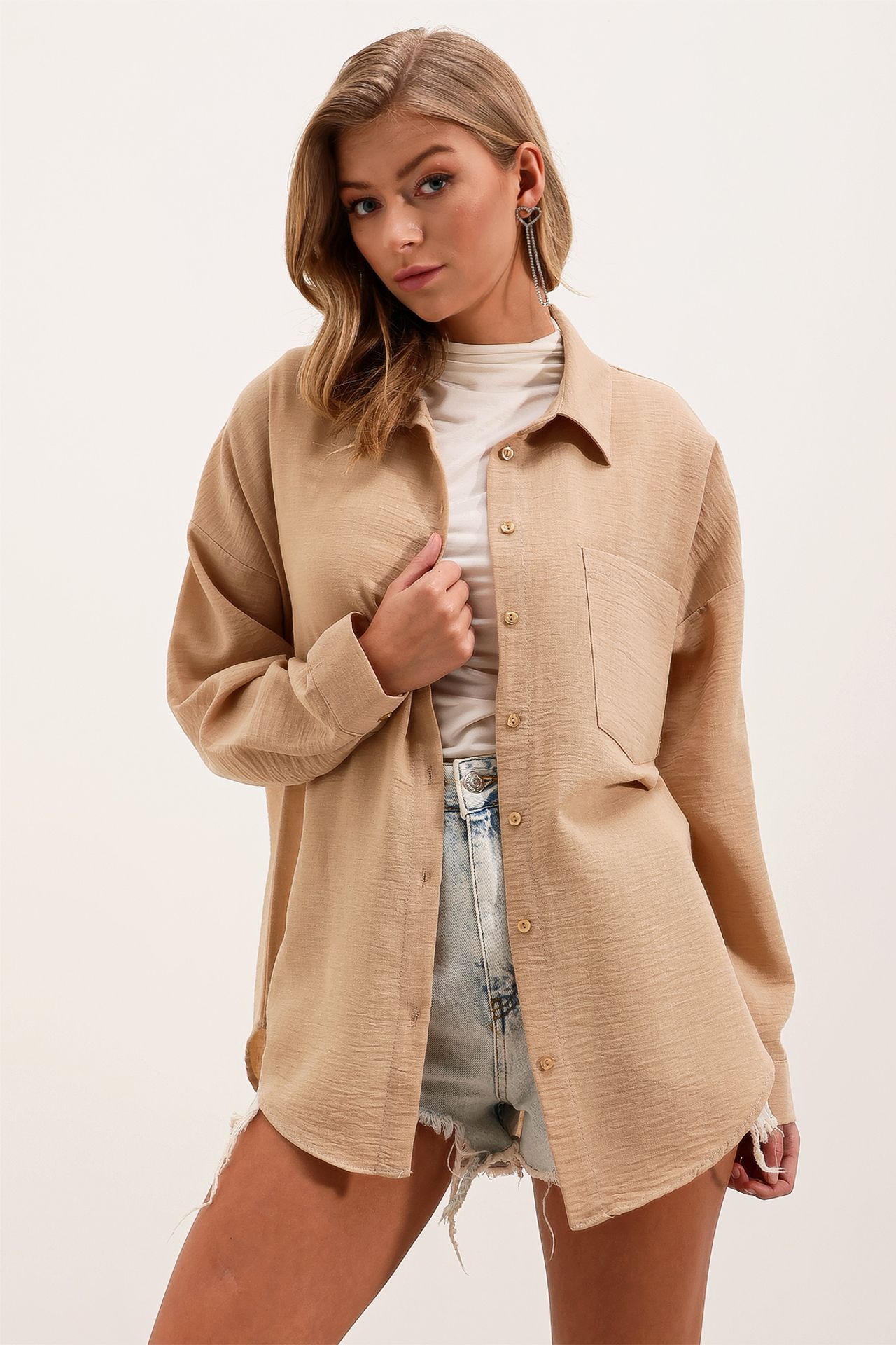 BDART Linen Blended Shirt with Button Closure