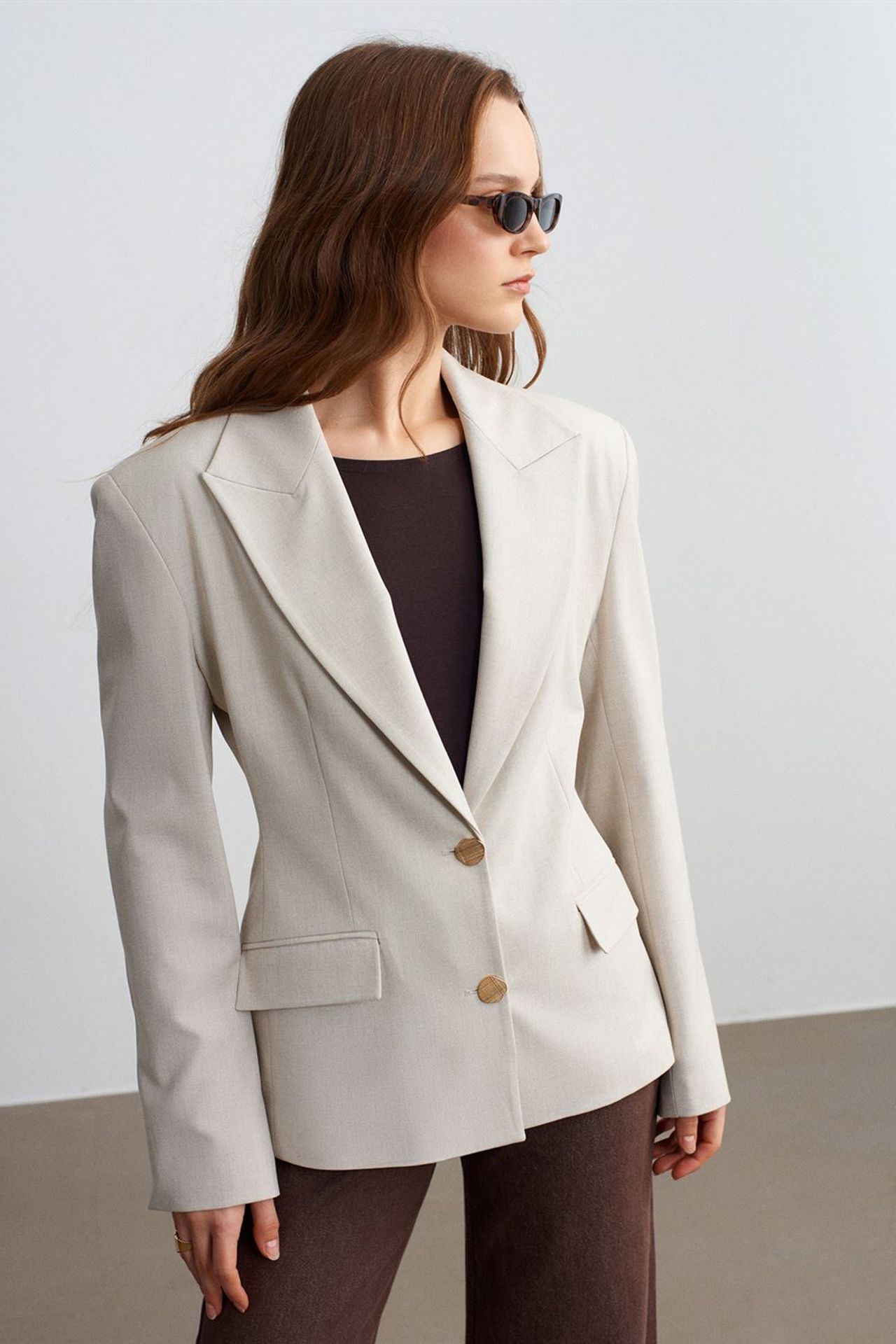 DILVIN Women's Crepe Blazer Jacket 4