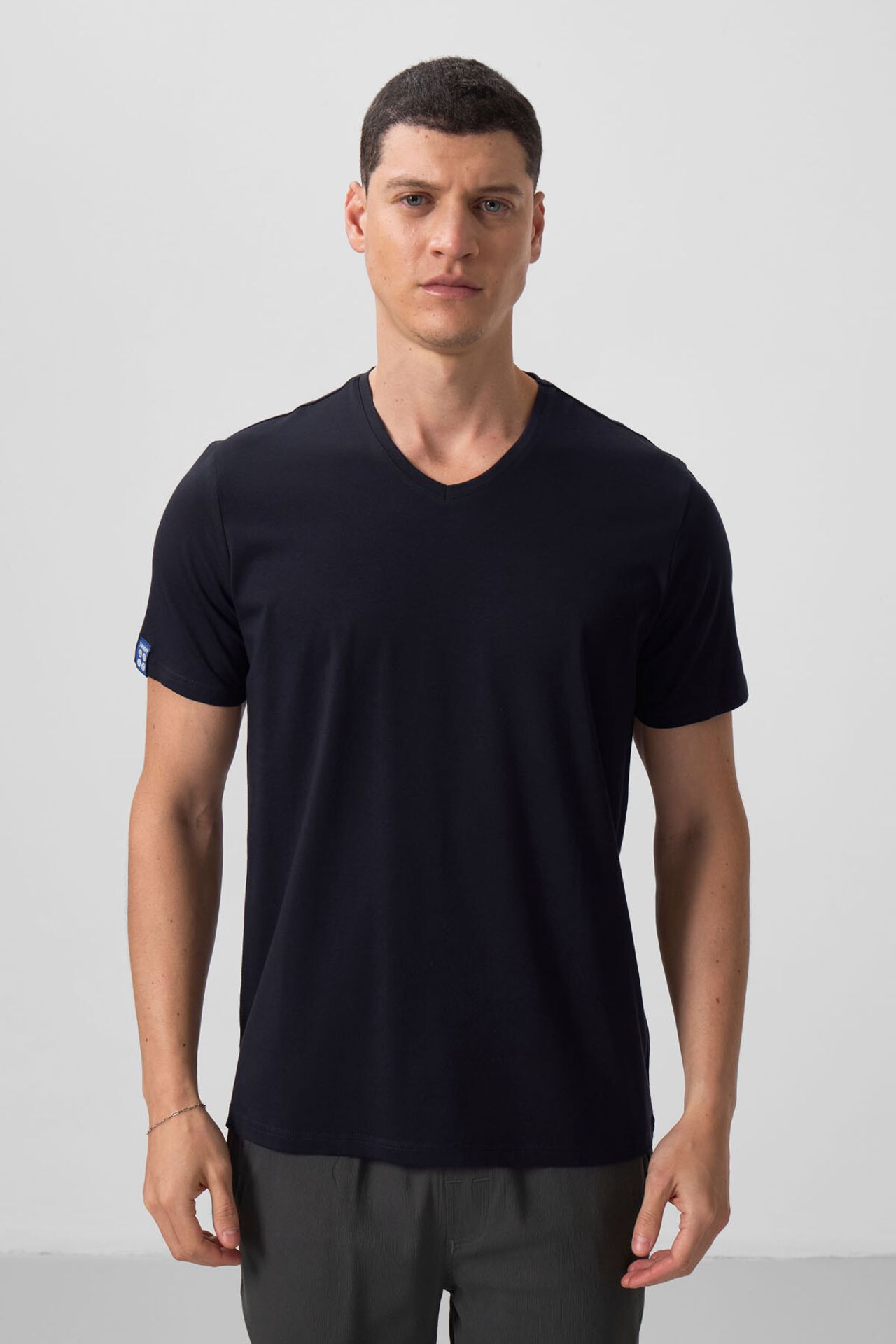 TOMMY Men's V-Neck Short Sleeve T-Shirt 5