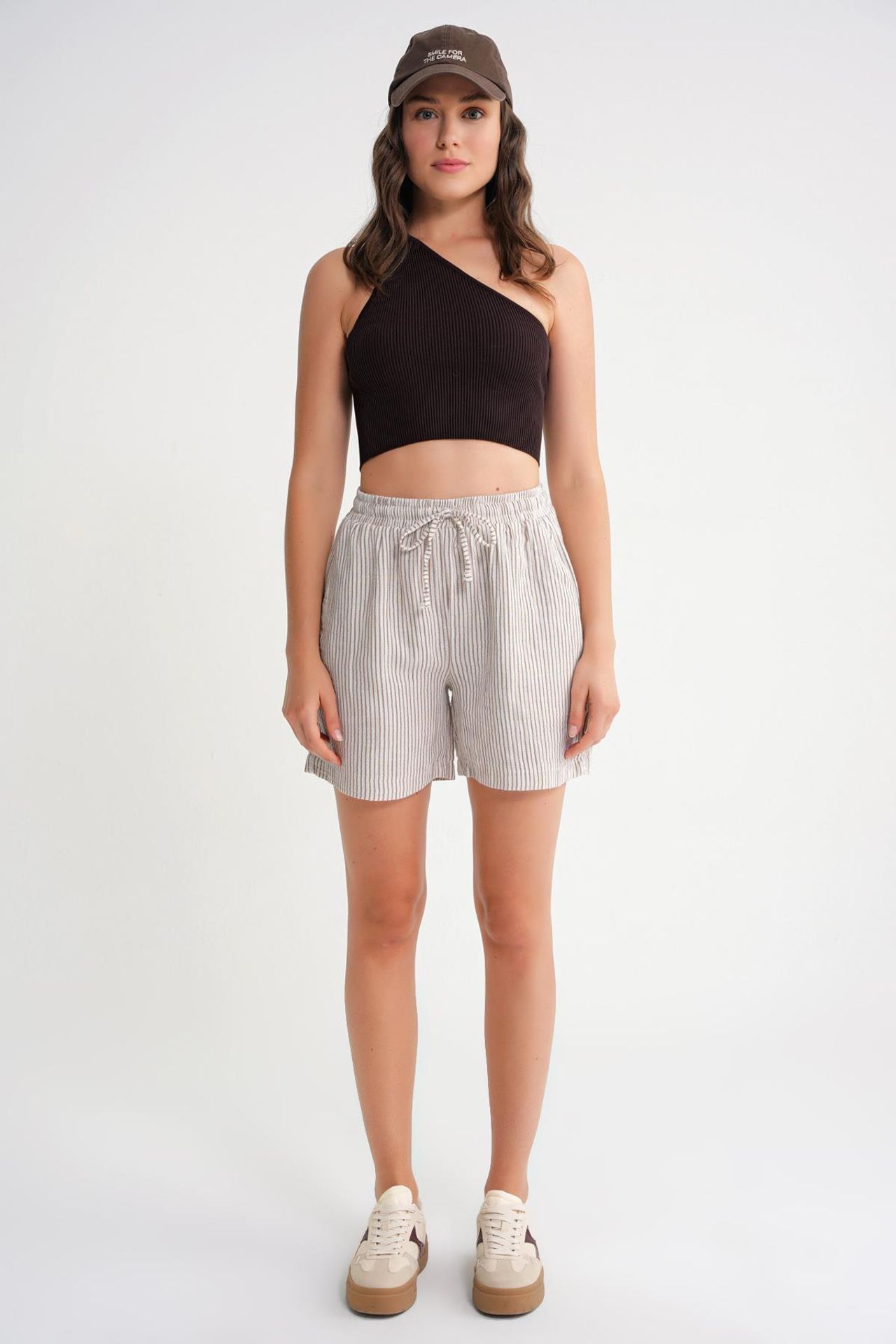 Mixray High-Waisted Striped Wide Leg Shorts 2