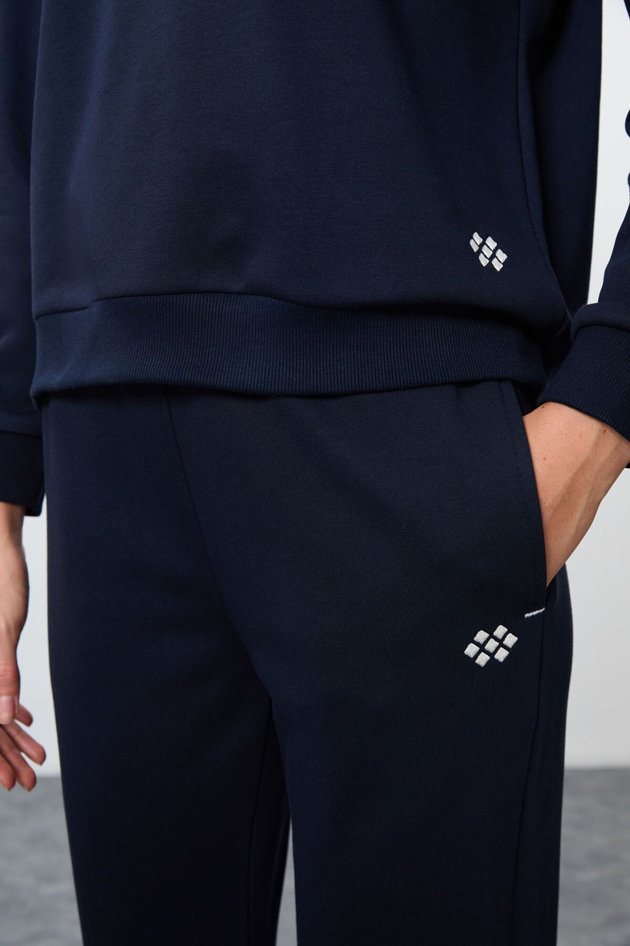 TOMMY Oversized Ribbed Sweatshirt And Pants Set 6