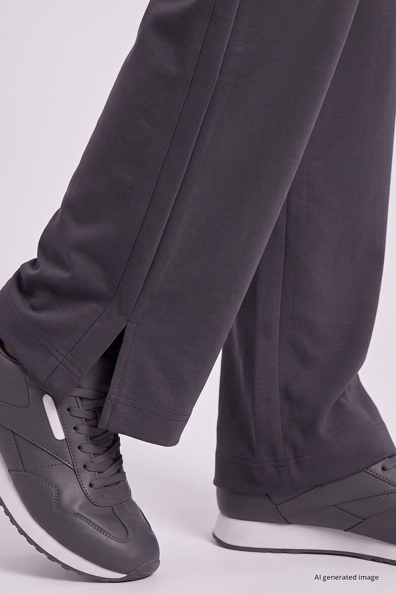 TOMMY Women's Pull-On Pants