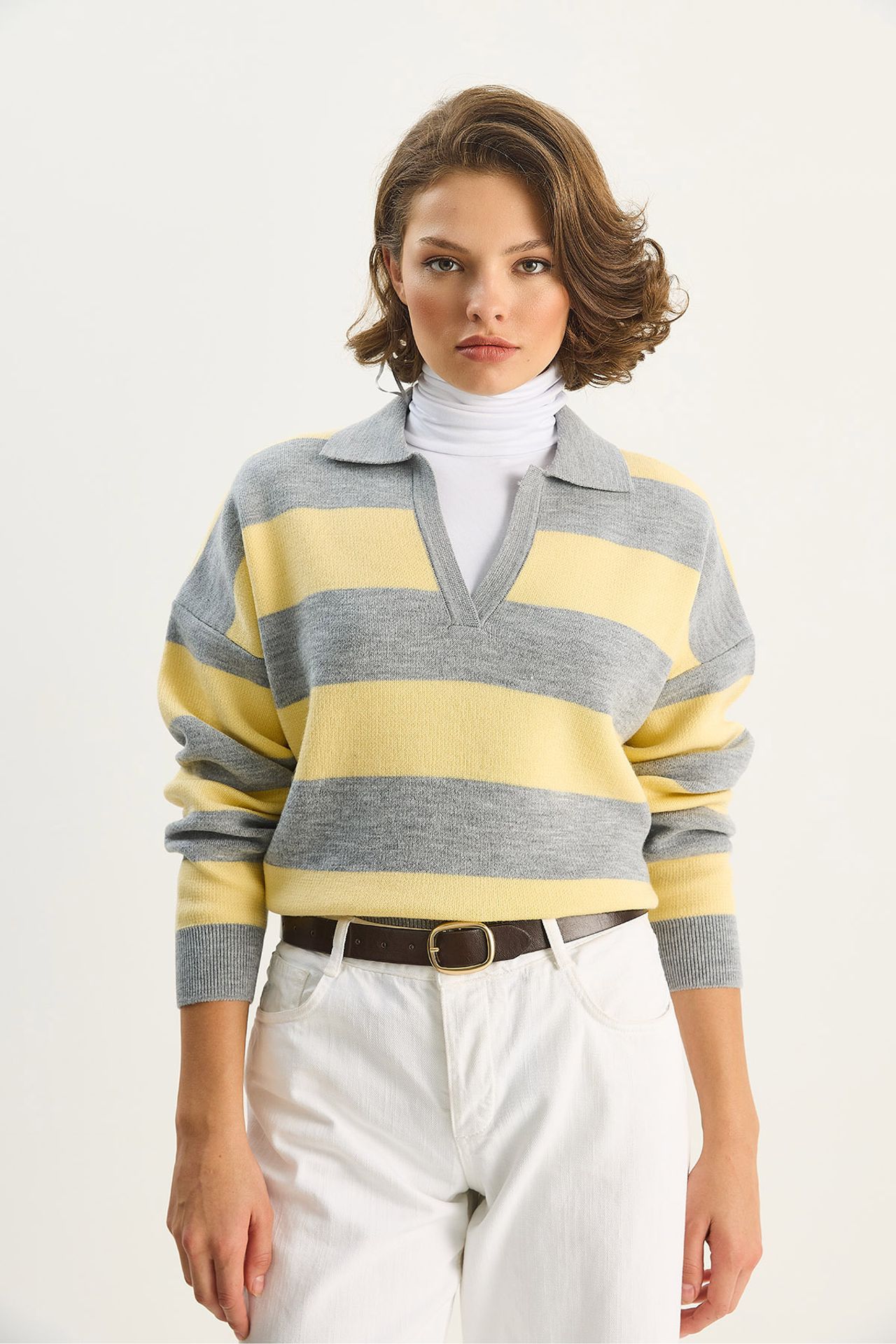 LUCCI Striped Knitwear Sweater 2